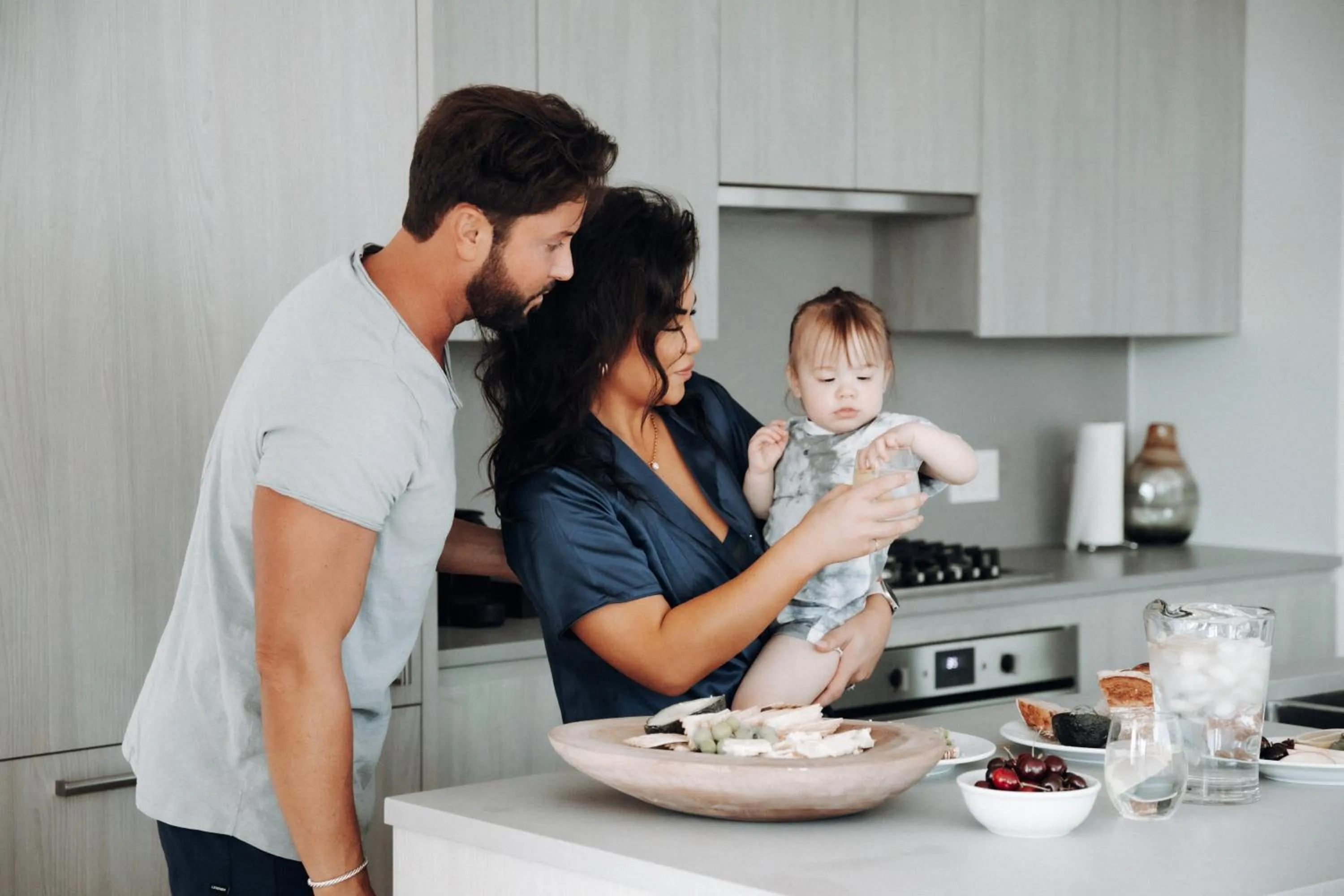 Family in Level Seattle Downtown - South Lake Union