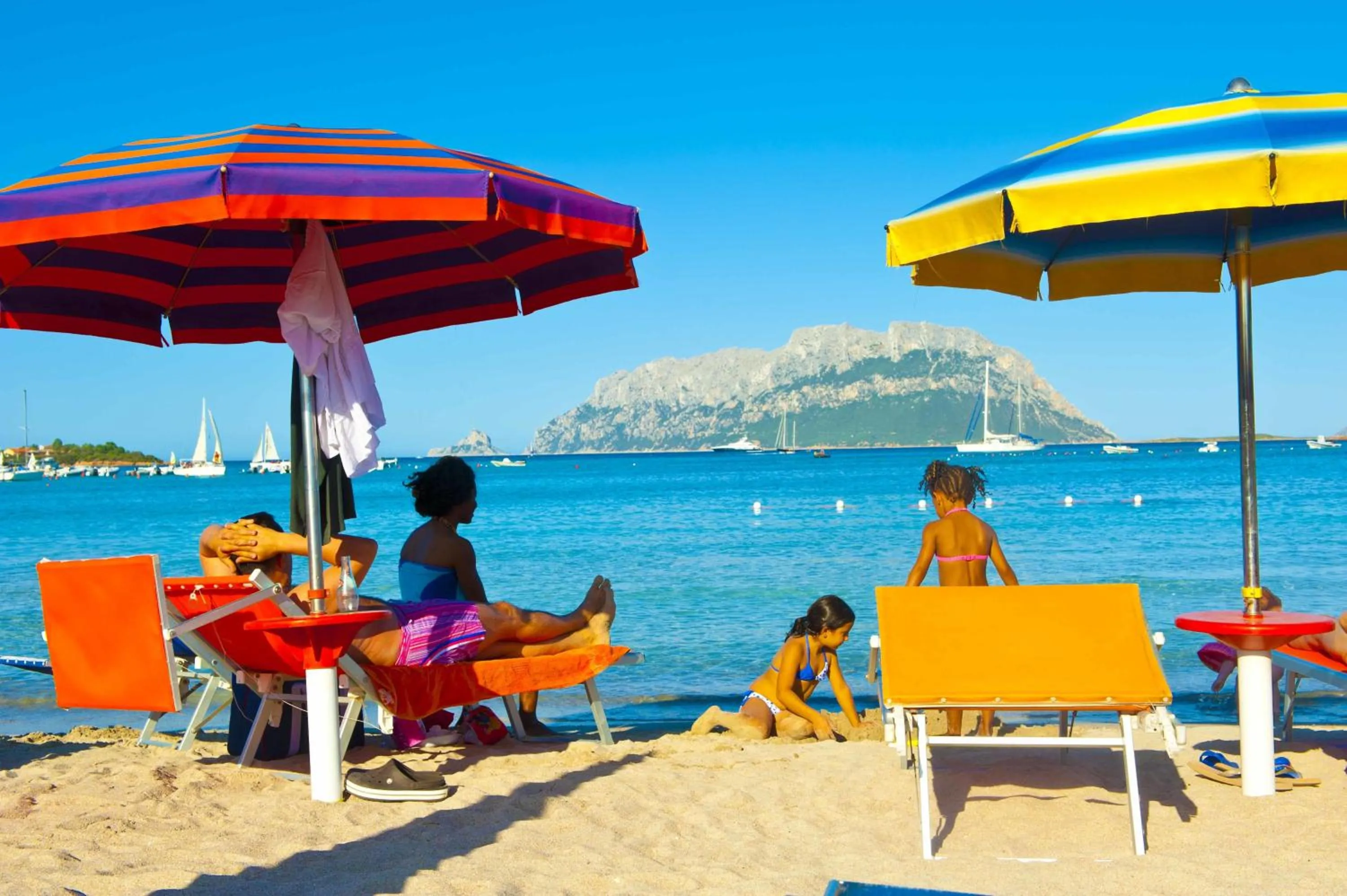 People in Hotel Daniel