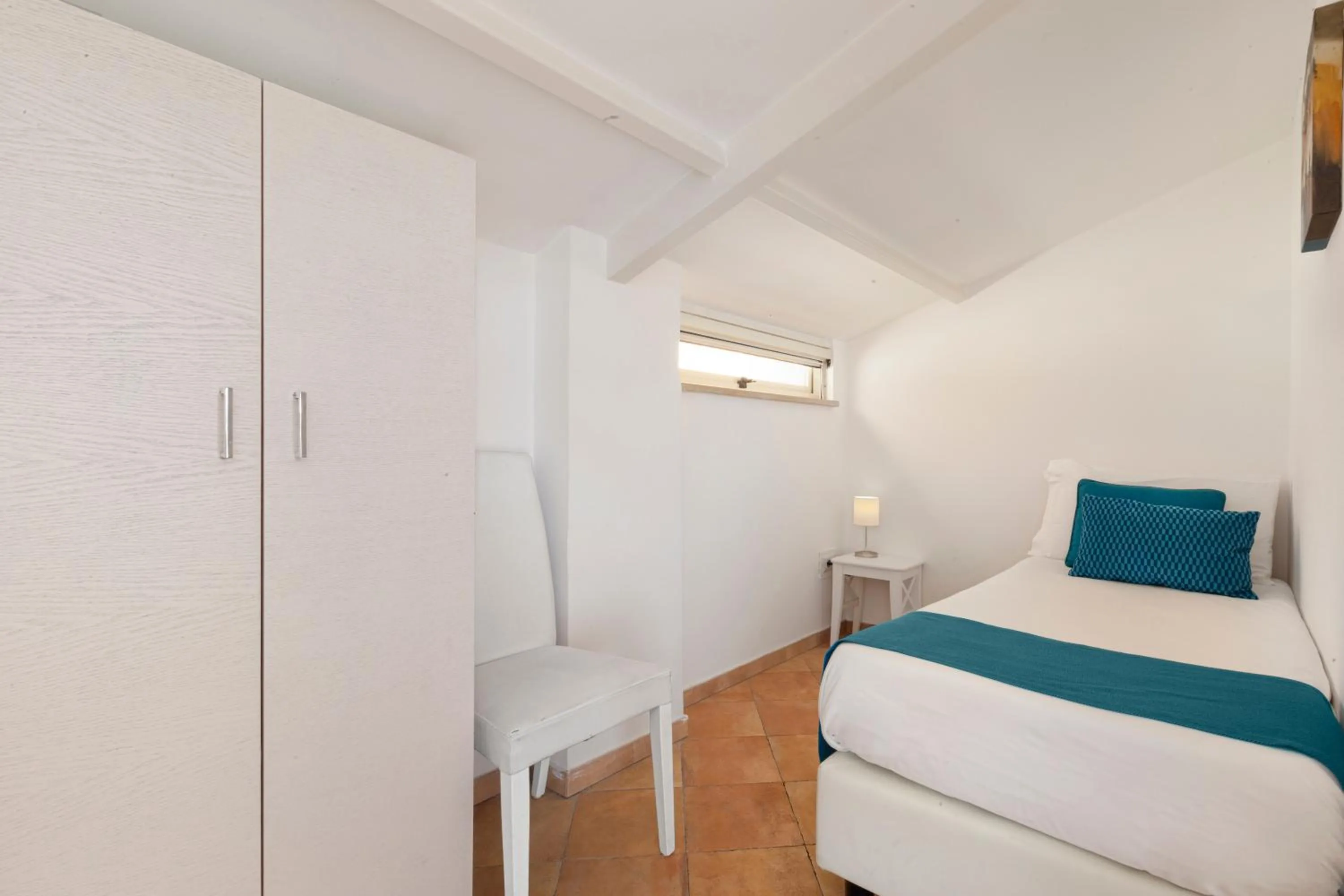 Bedroom, Bed in Hotel Tasso Suites & Spa