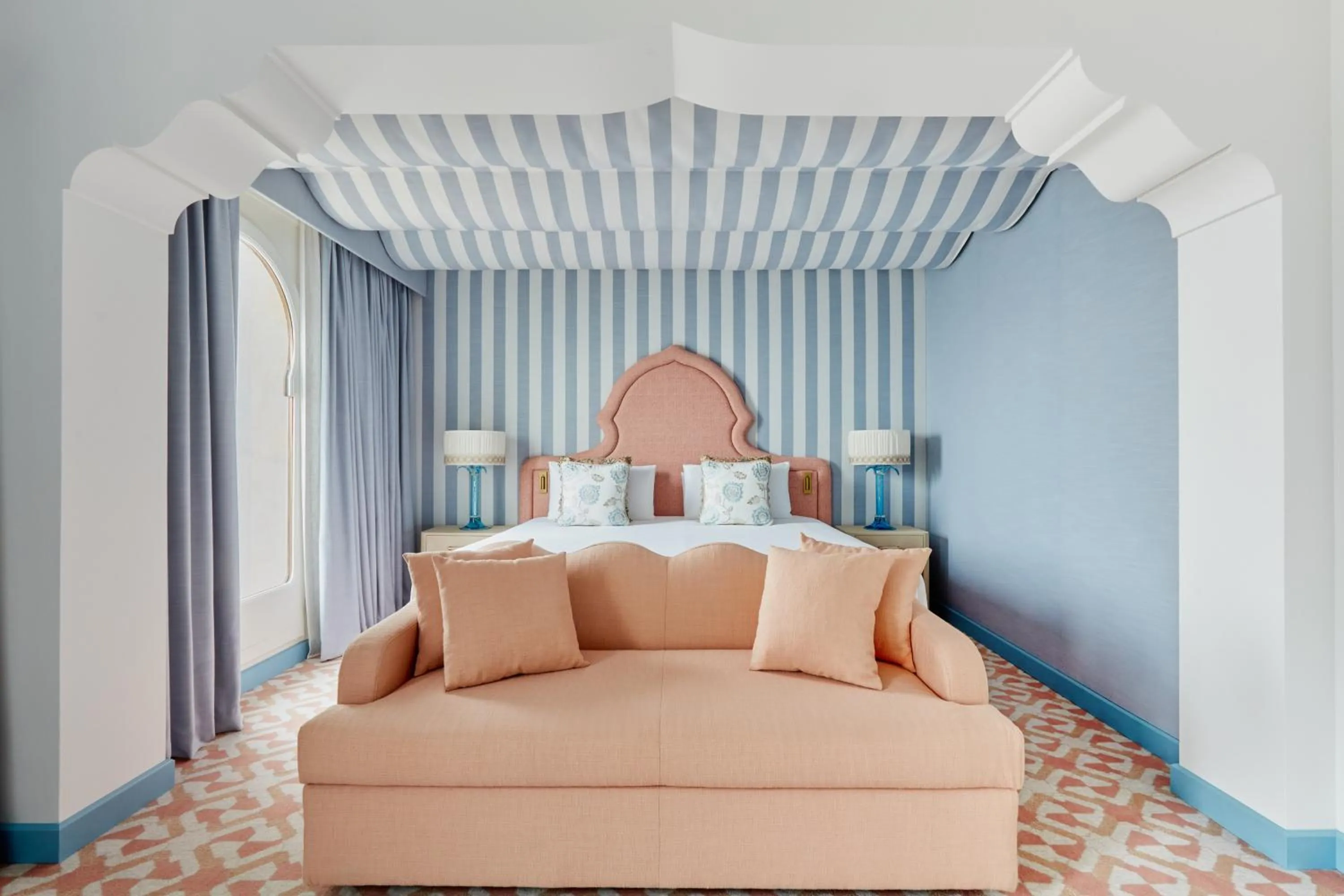 Bed in Hotel Excelsior Venice