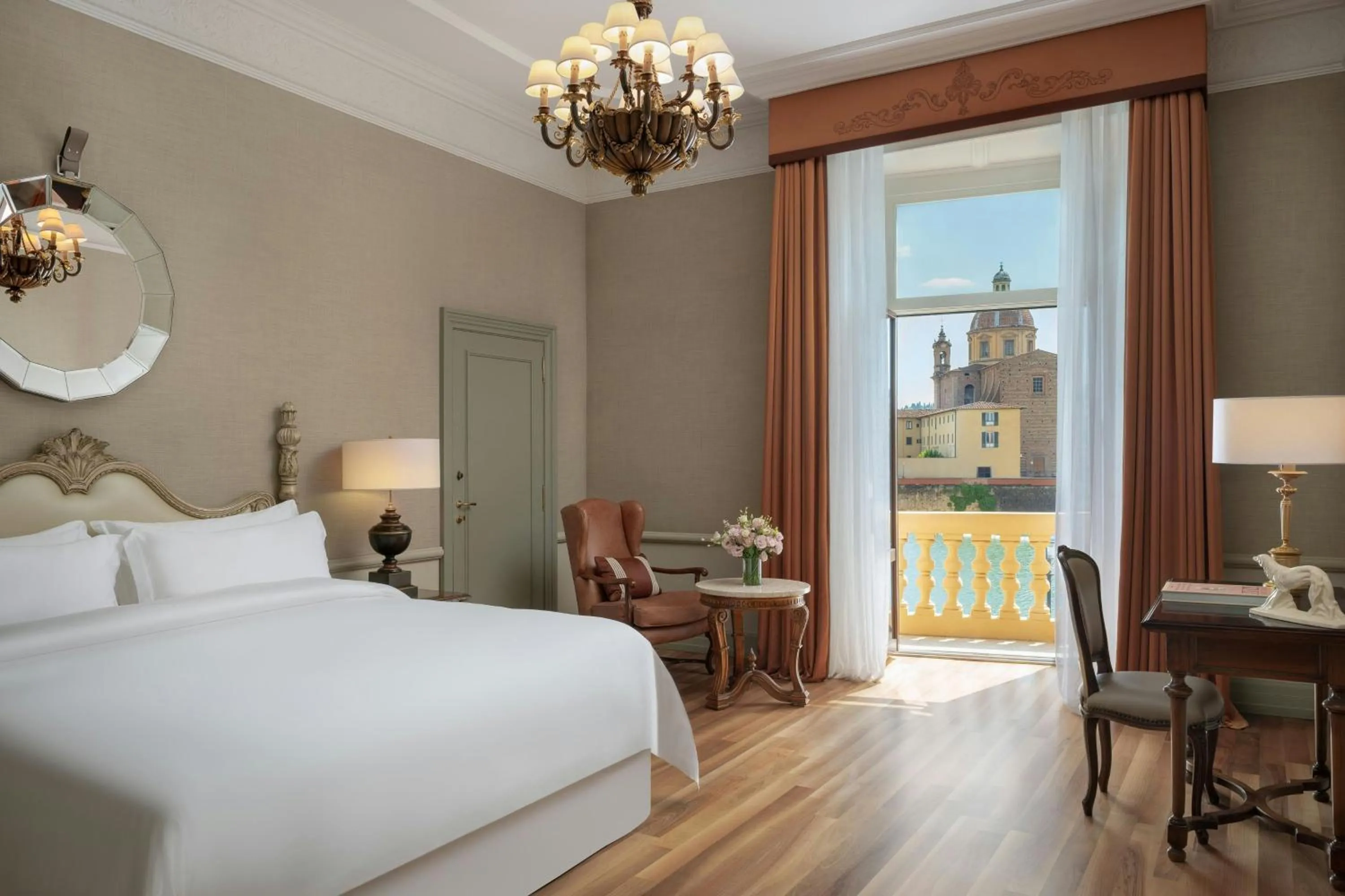 Bedroom, Bed in The Excelsior, a Luxury Collection Hotel, Florence