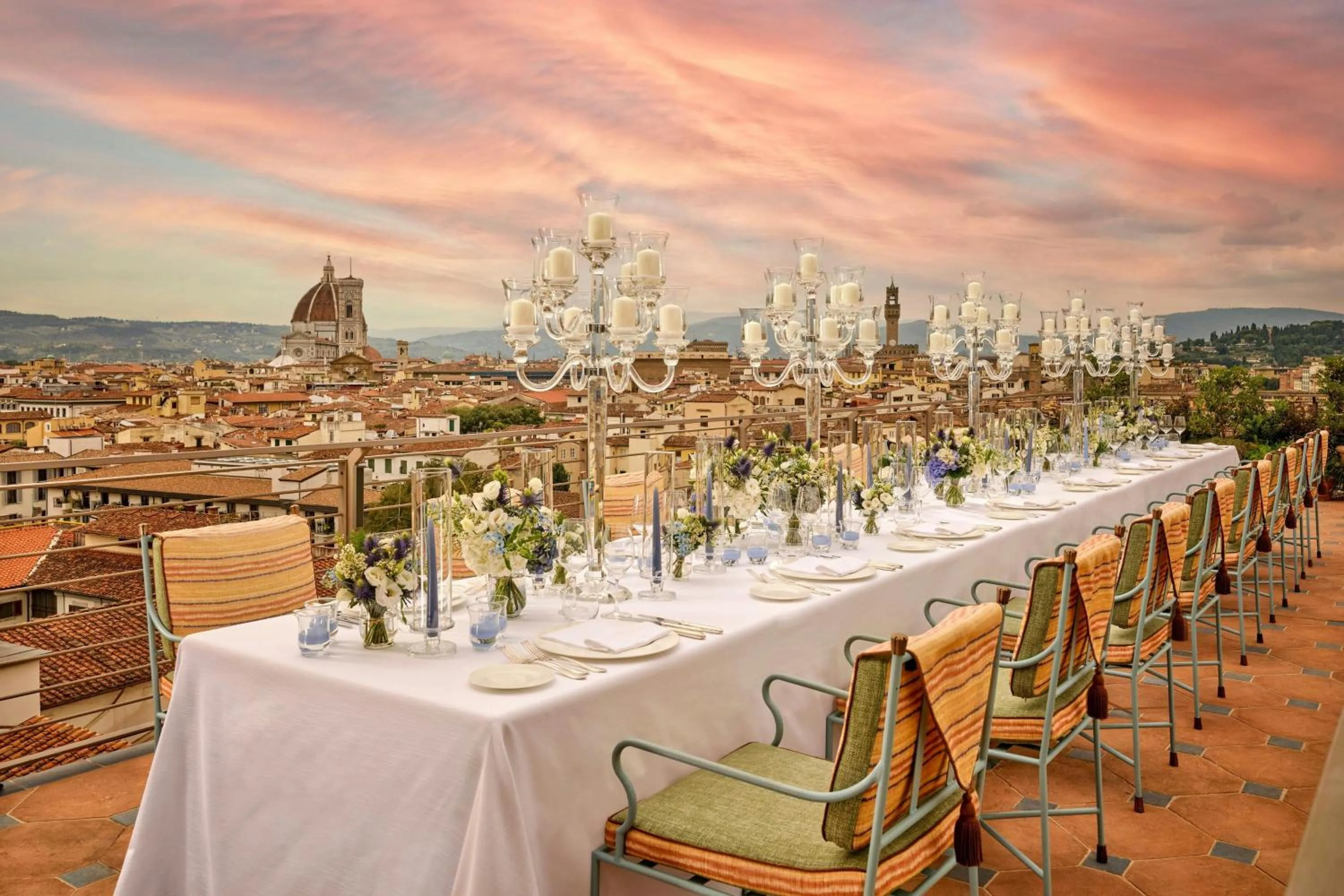 Lounge or bar in The Excelsior, a Luxury Collection Hotel, Florence