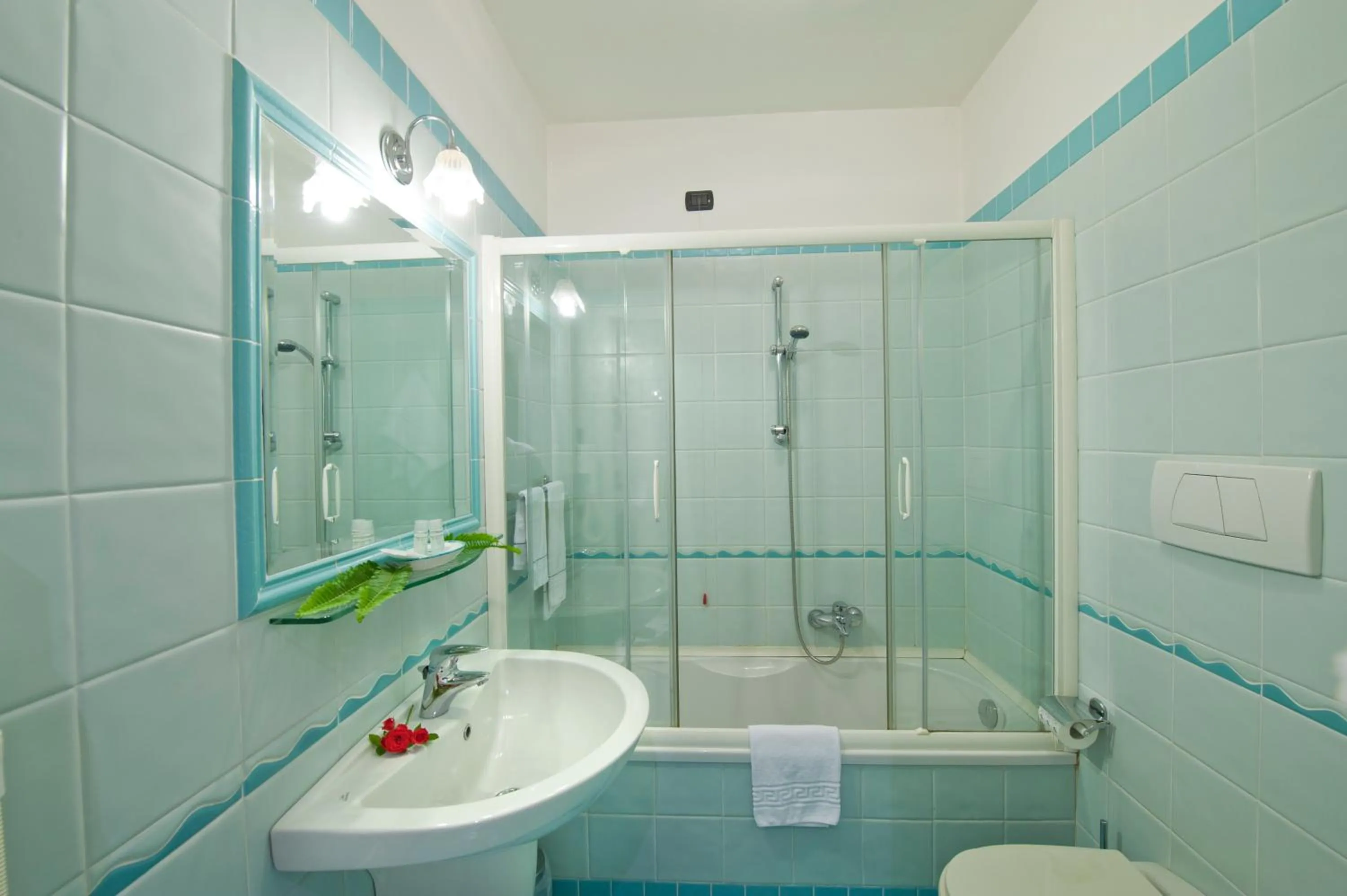 Bathroom in Hotel La Pergola