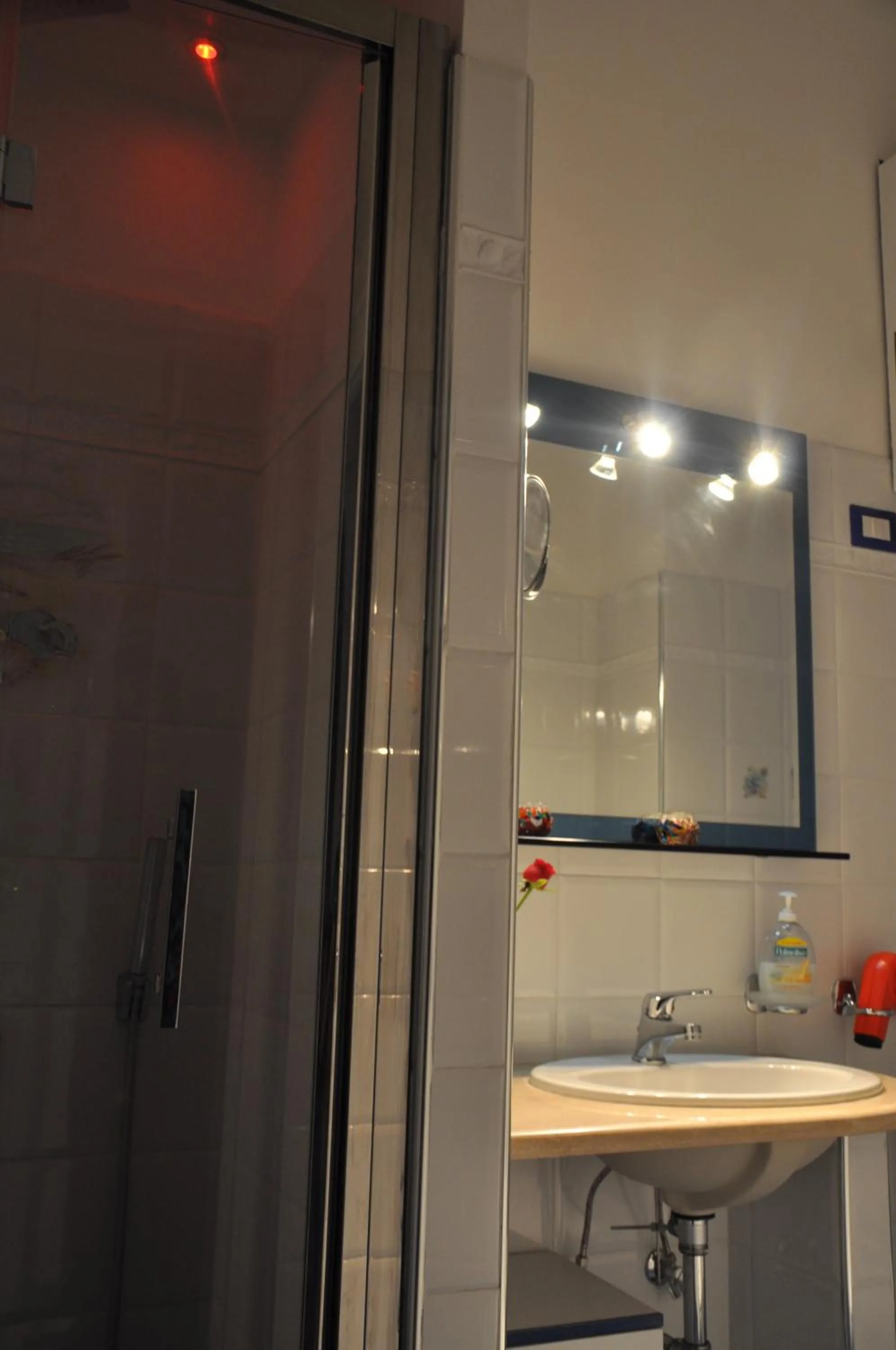 Bathroom in Maflava apartment