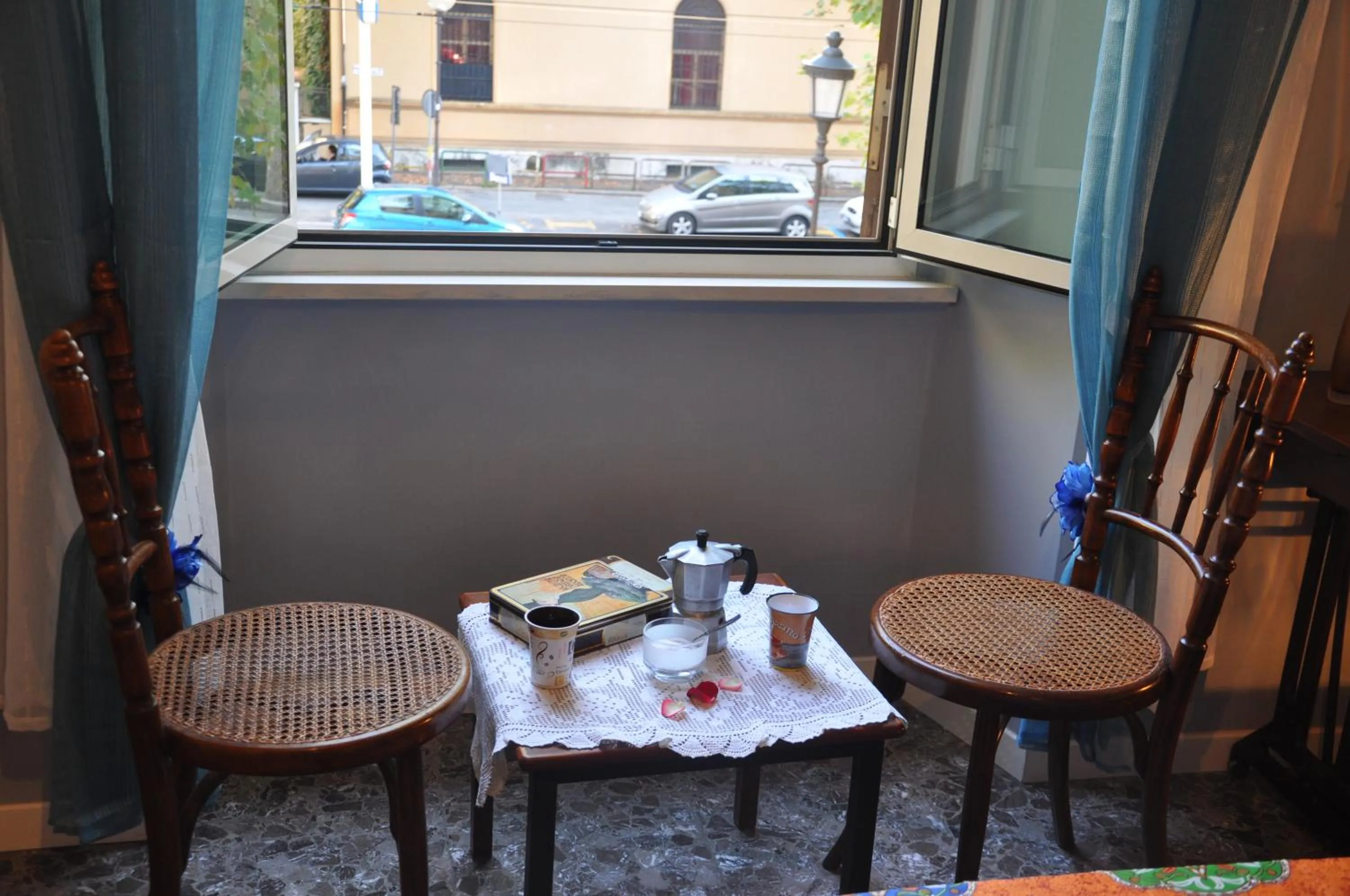 Photo of the whole room in Maflava apartment