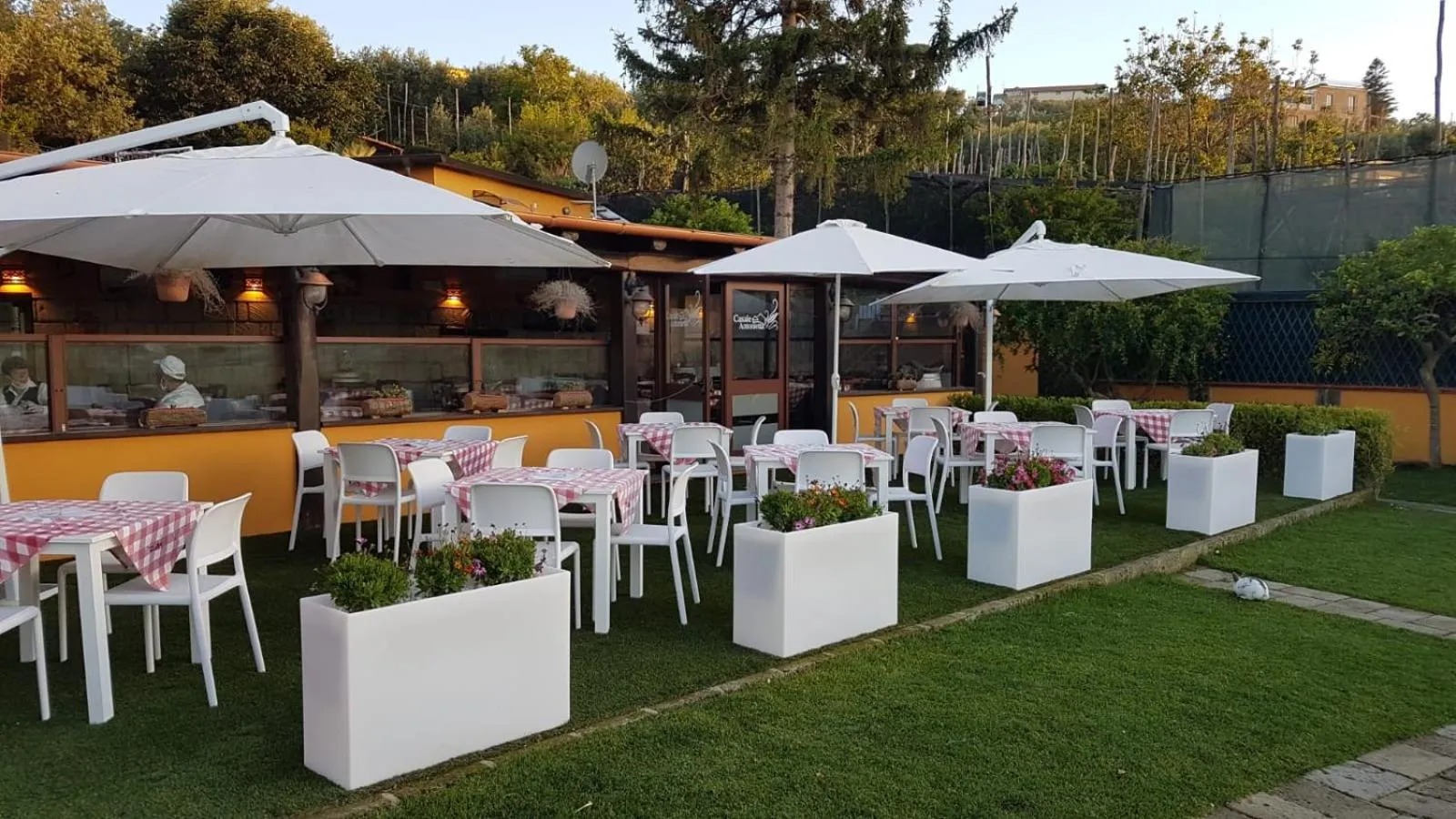 Restaurant/places to eat in Casale Antonietta