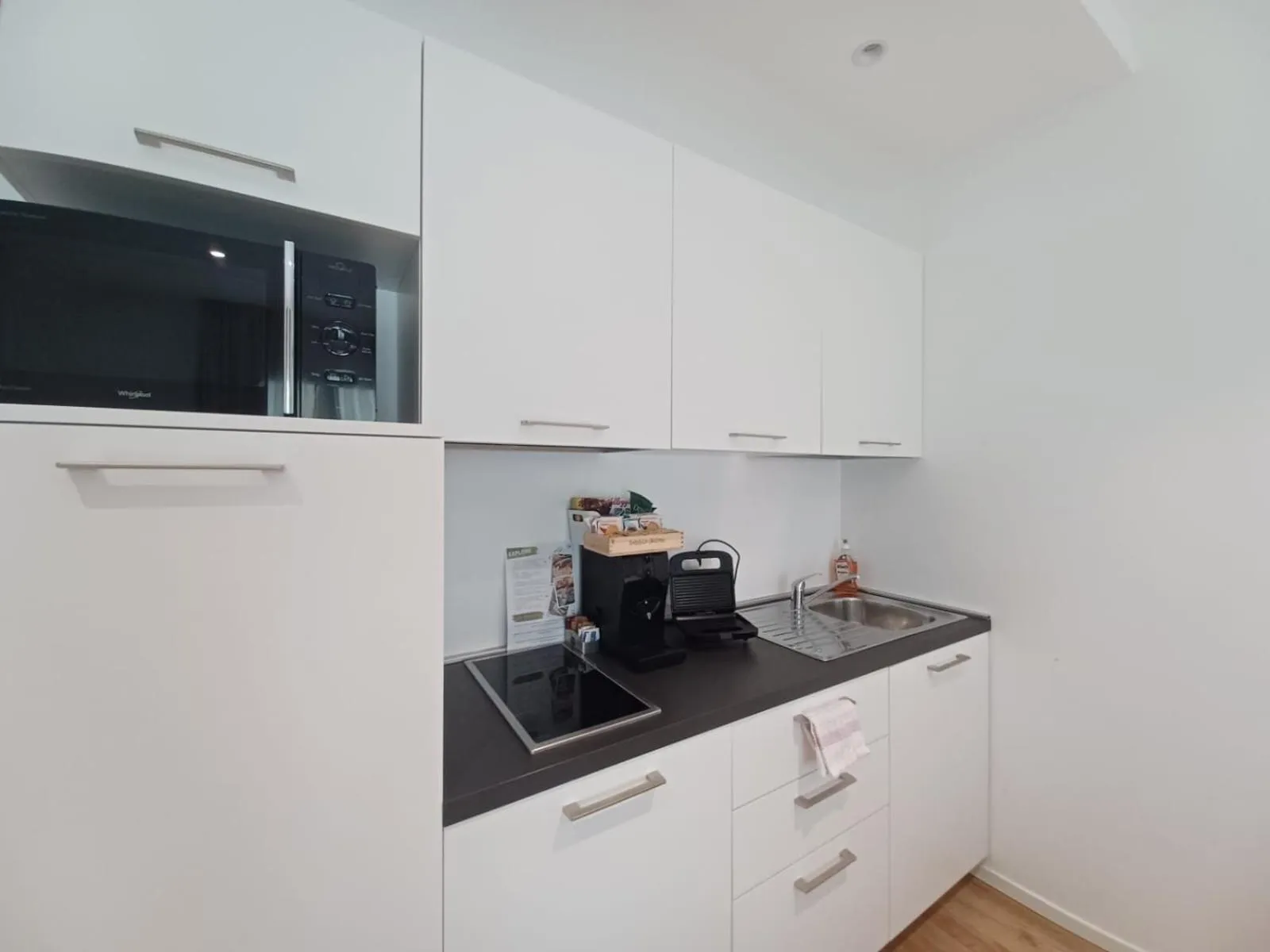 Kitchen or kitchenette in Superior Beach Aparthotel