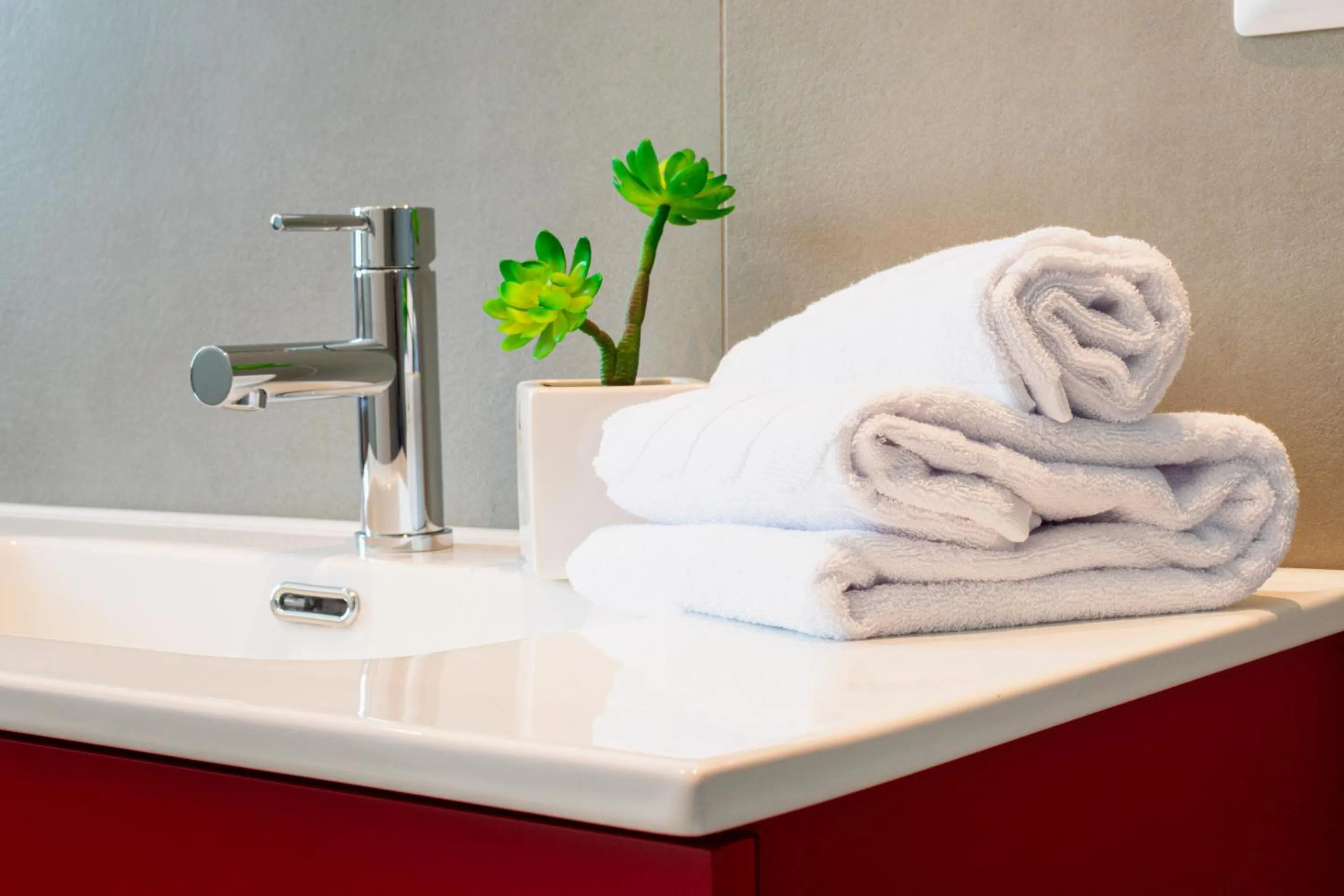 Bathroom in Superior Beach Aparthotel