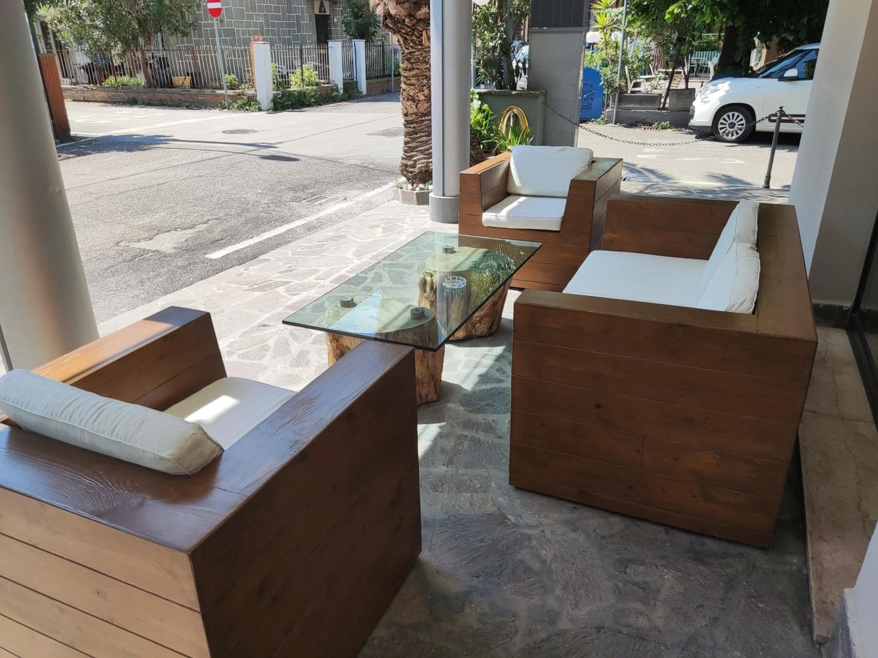 Patio in Hotel Memory