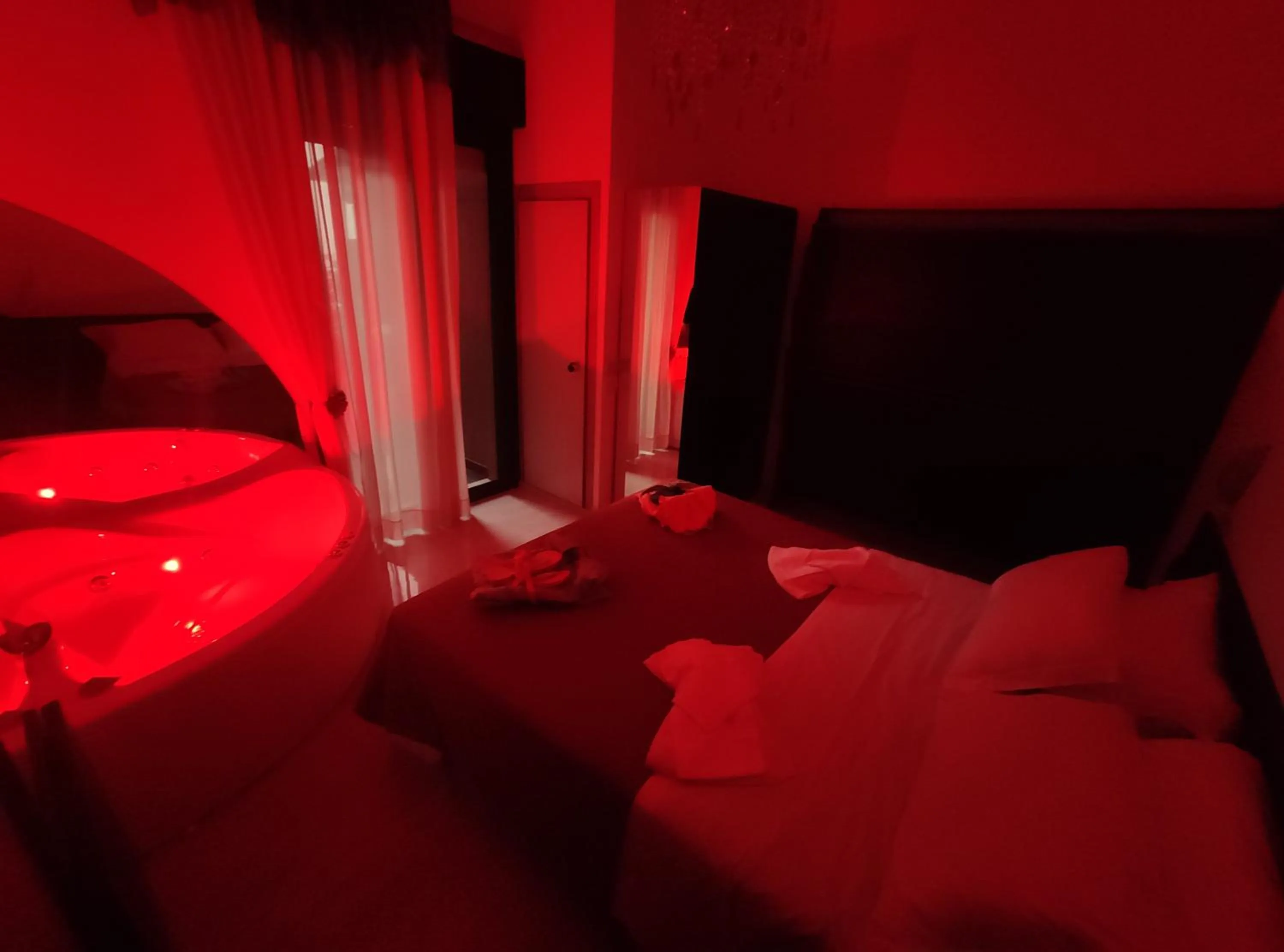 Bedroom, Bed in Hotel Memory