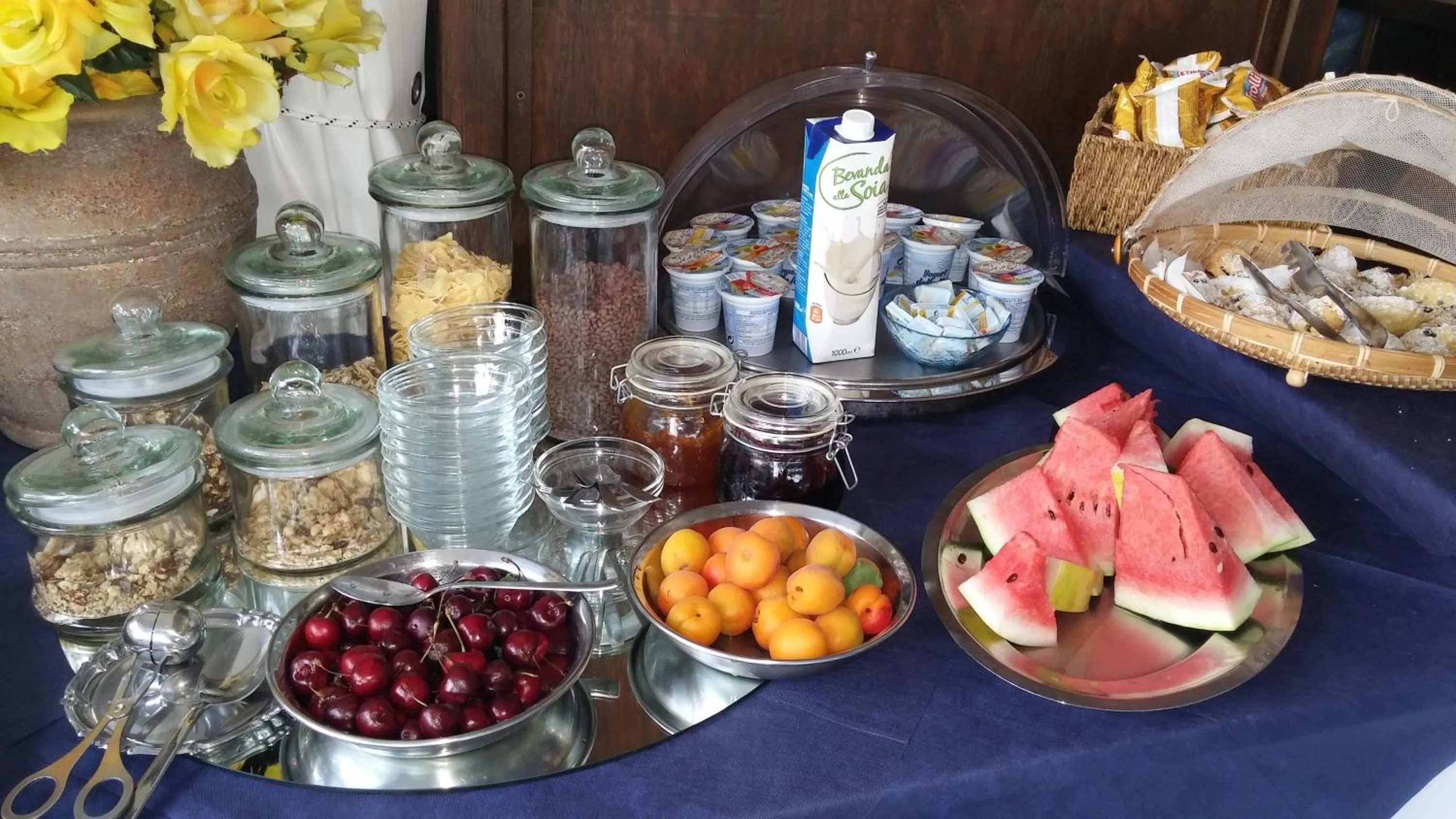 Food in Hotel Memory