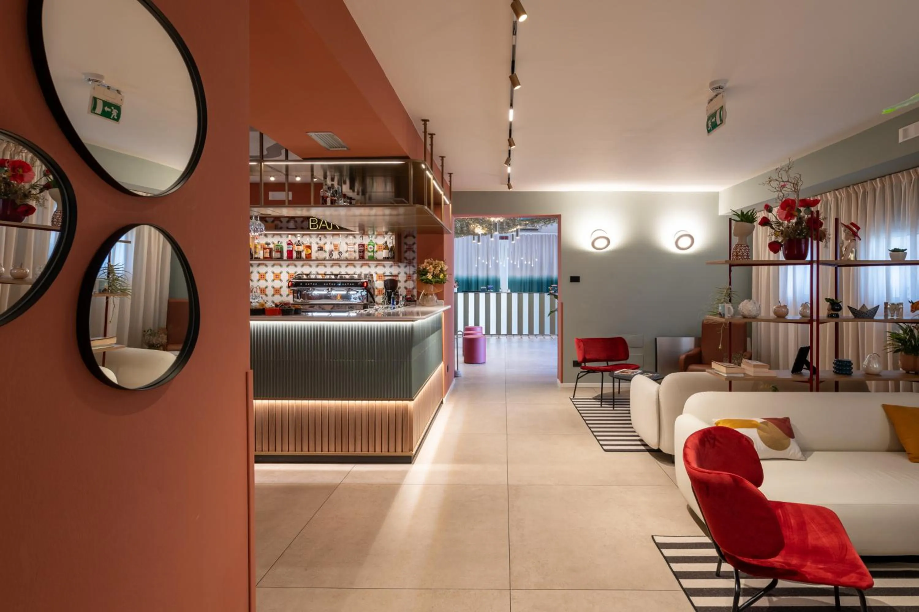 Lounge or bar in Bleis Hotel