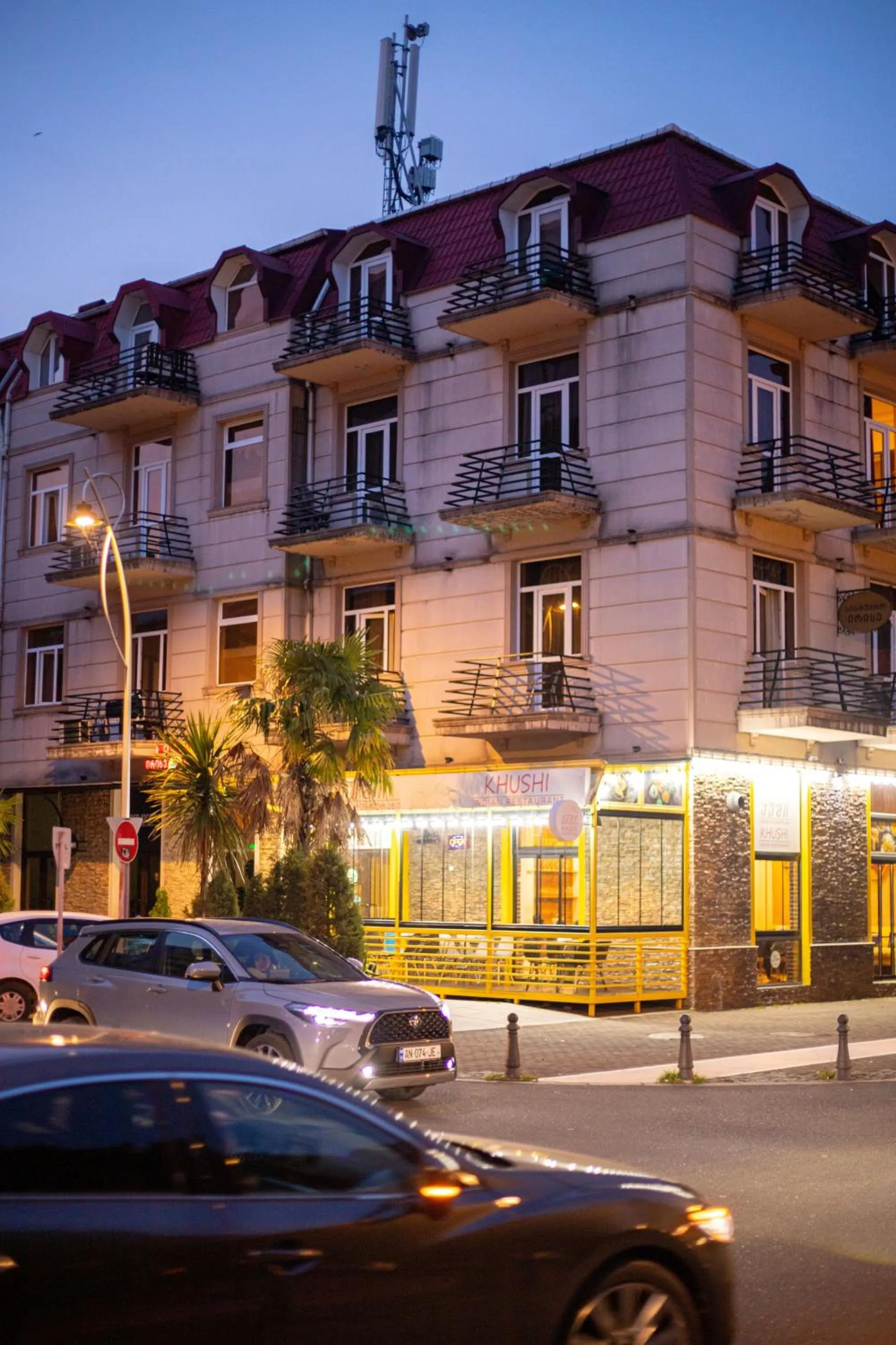 Facade/entrance in IRISE