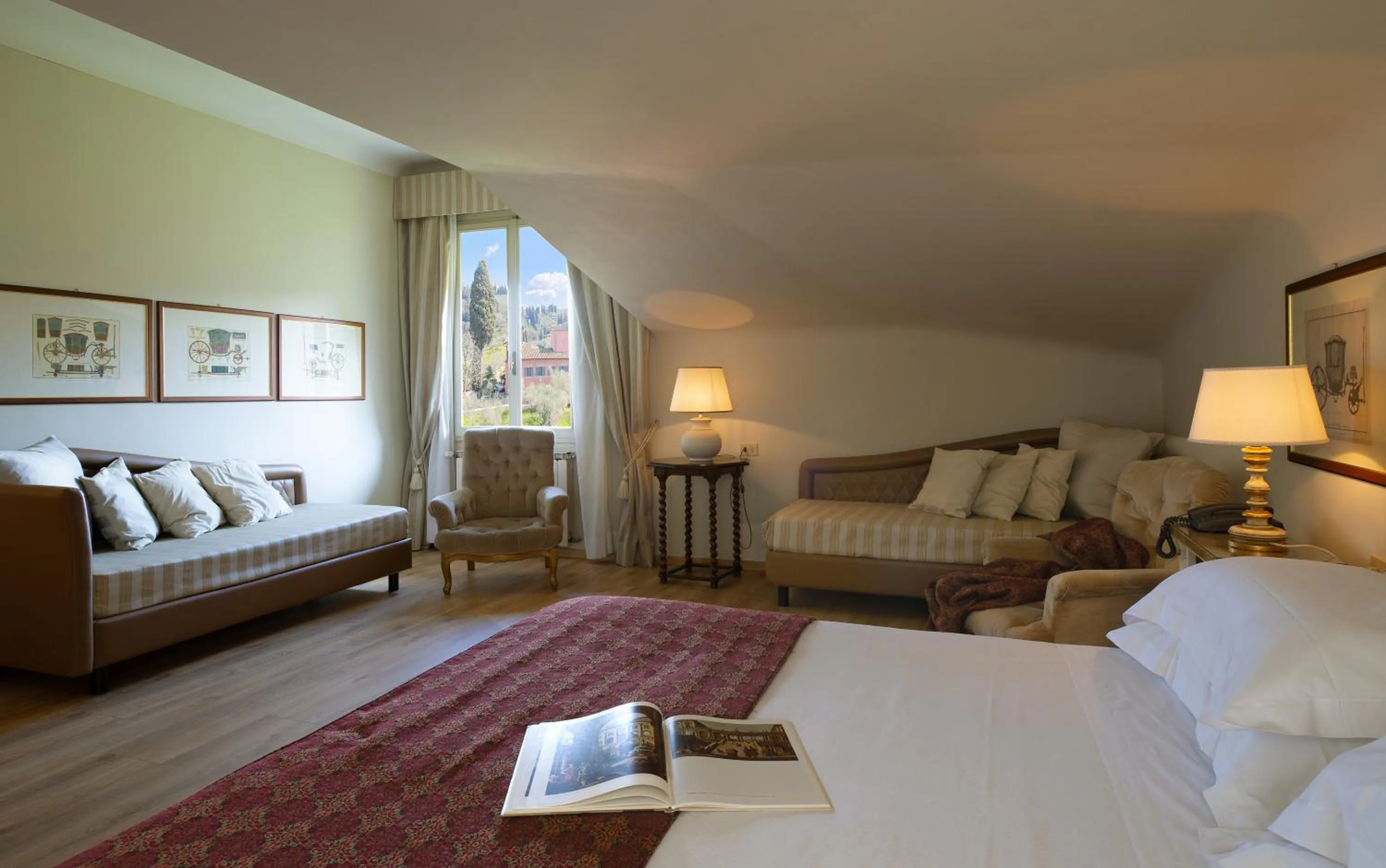 Bedroom, Bed in Park Palace Hotel