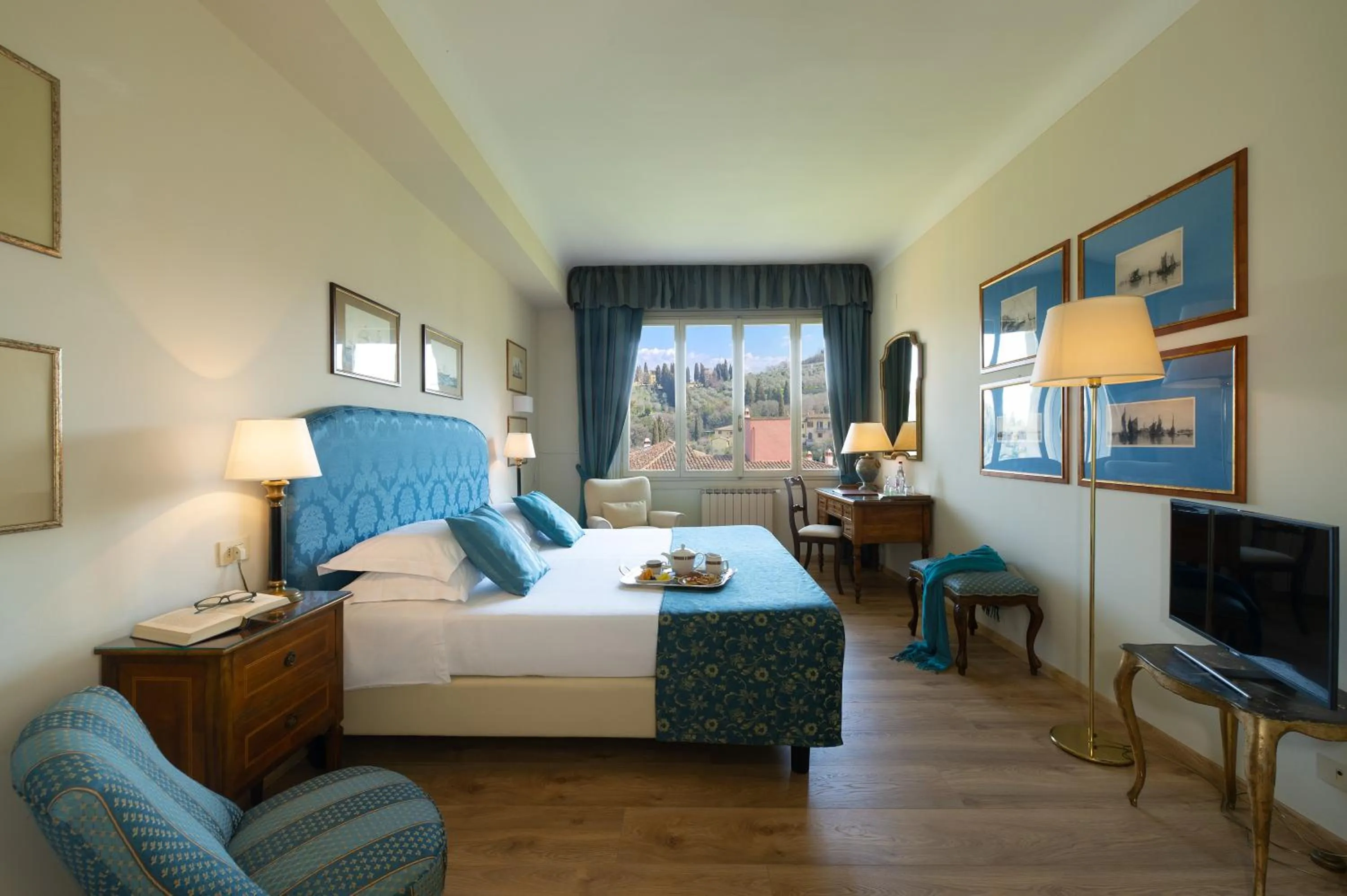 Bedroom, Bed in Park Palace Hotel