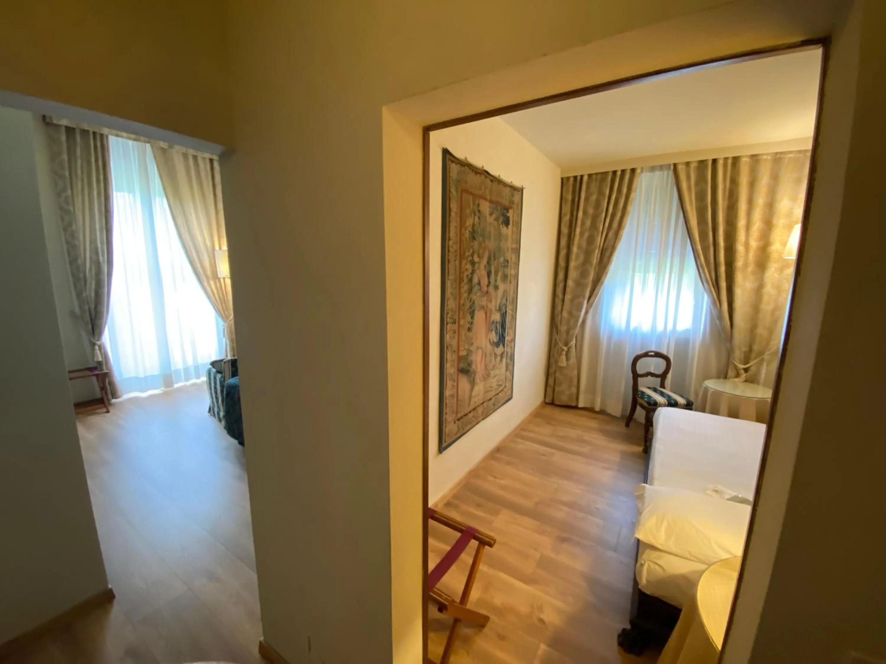 Bedroom, Bed in Park Palace Hotel