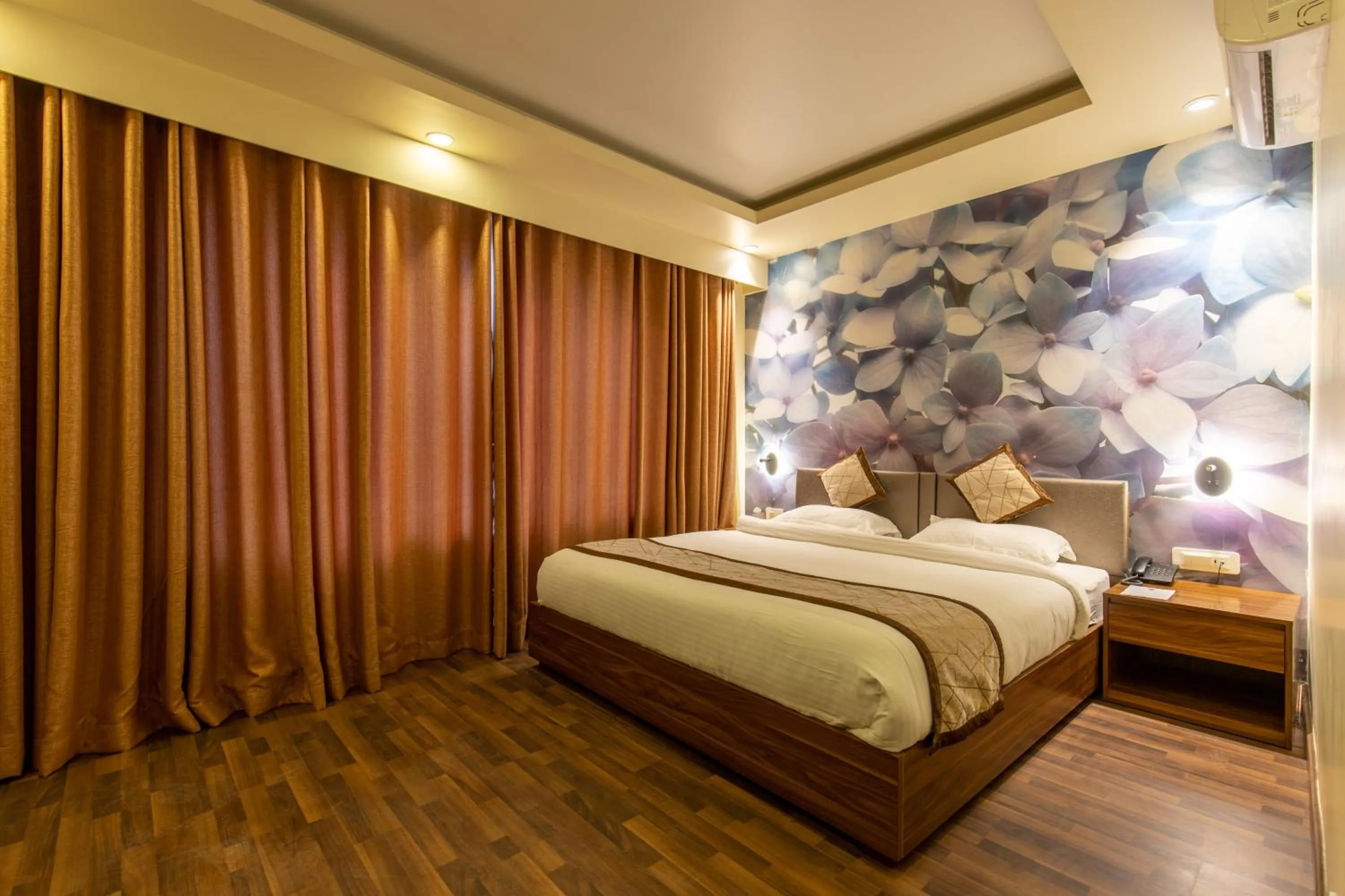 Bedroom, Bed in Gorakha Hotel