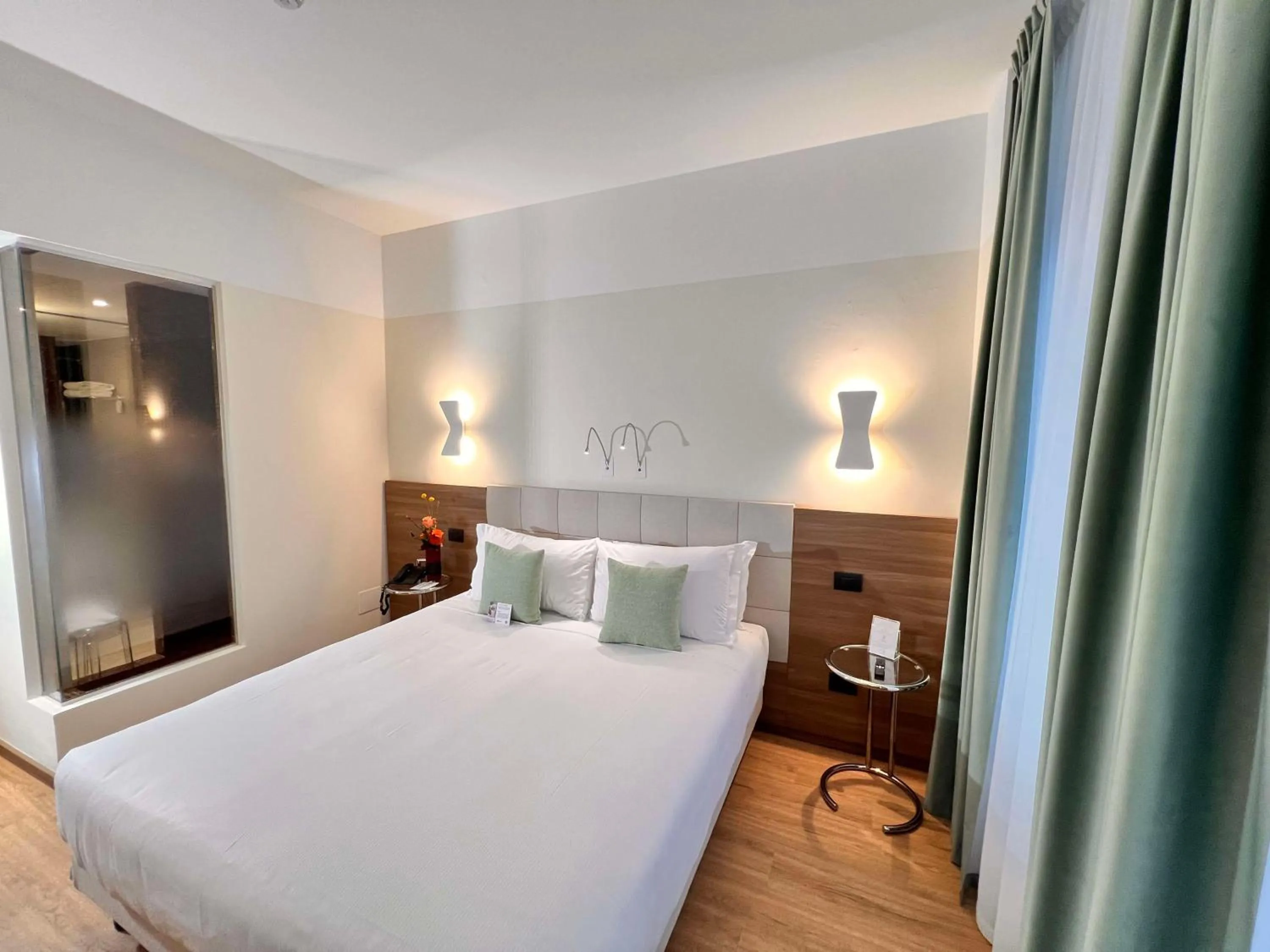 Bedroom, Bed in Best Western Hotel City