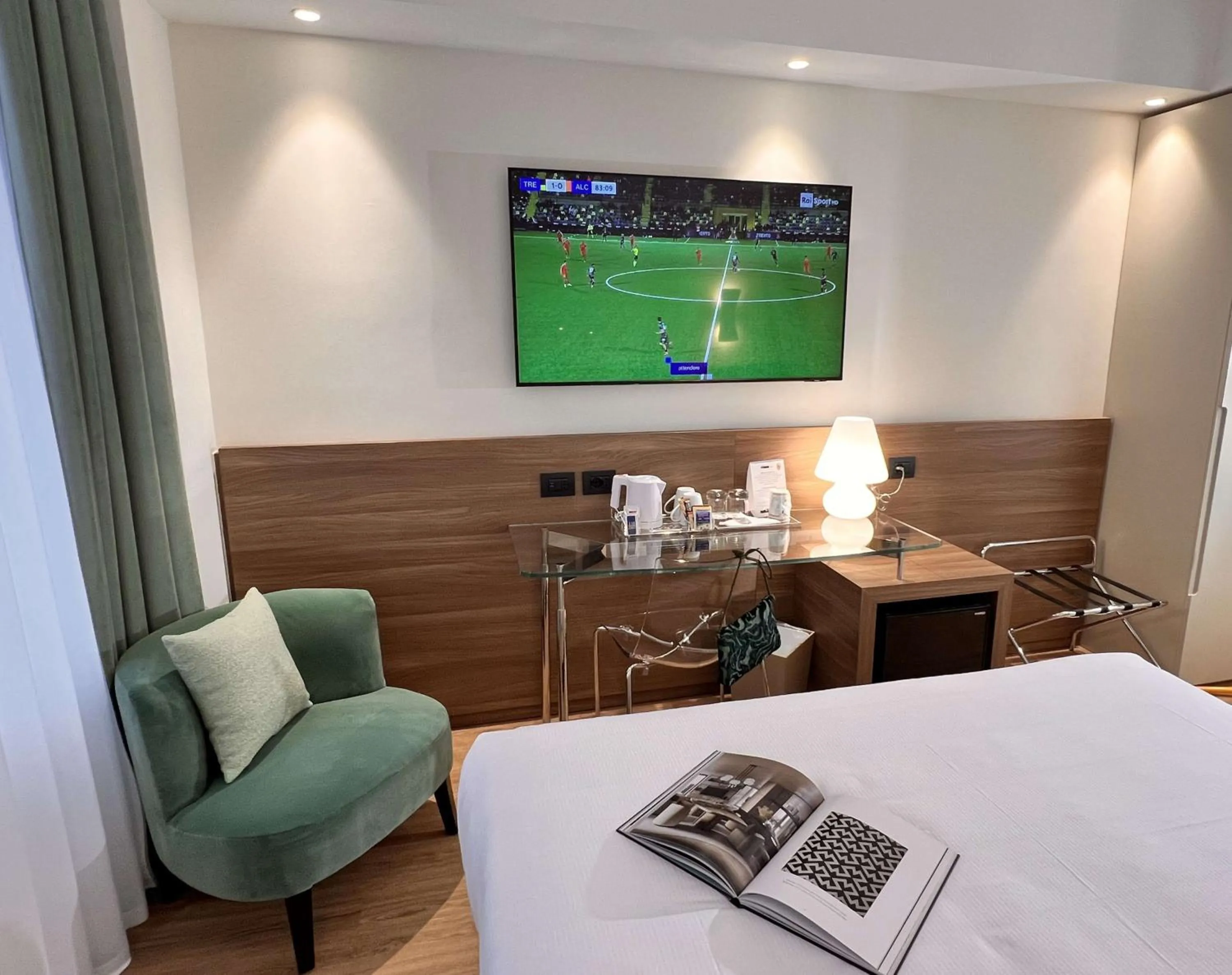 Bedroom, Bed in Best Western Hotel City