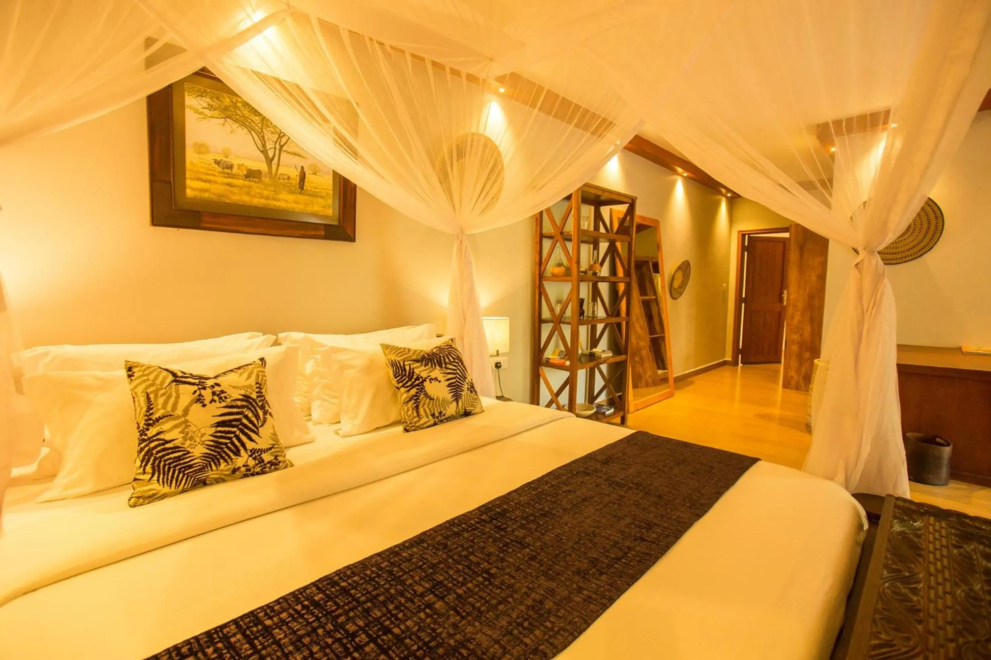 Amani Safari Lodge and Restaurant