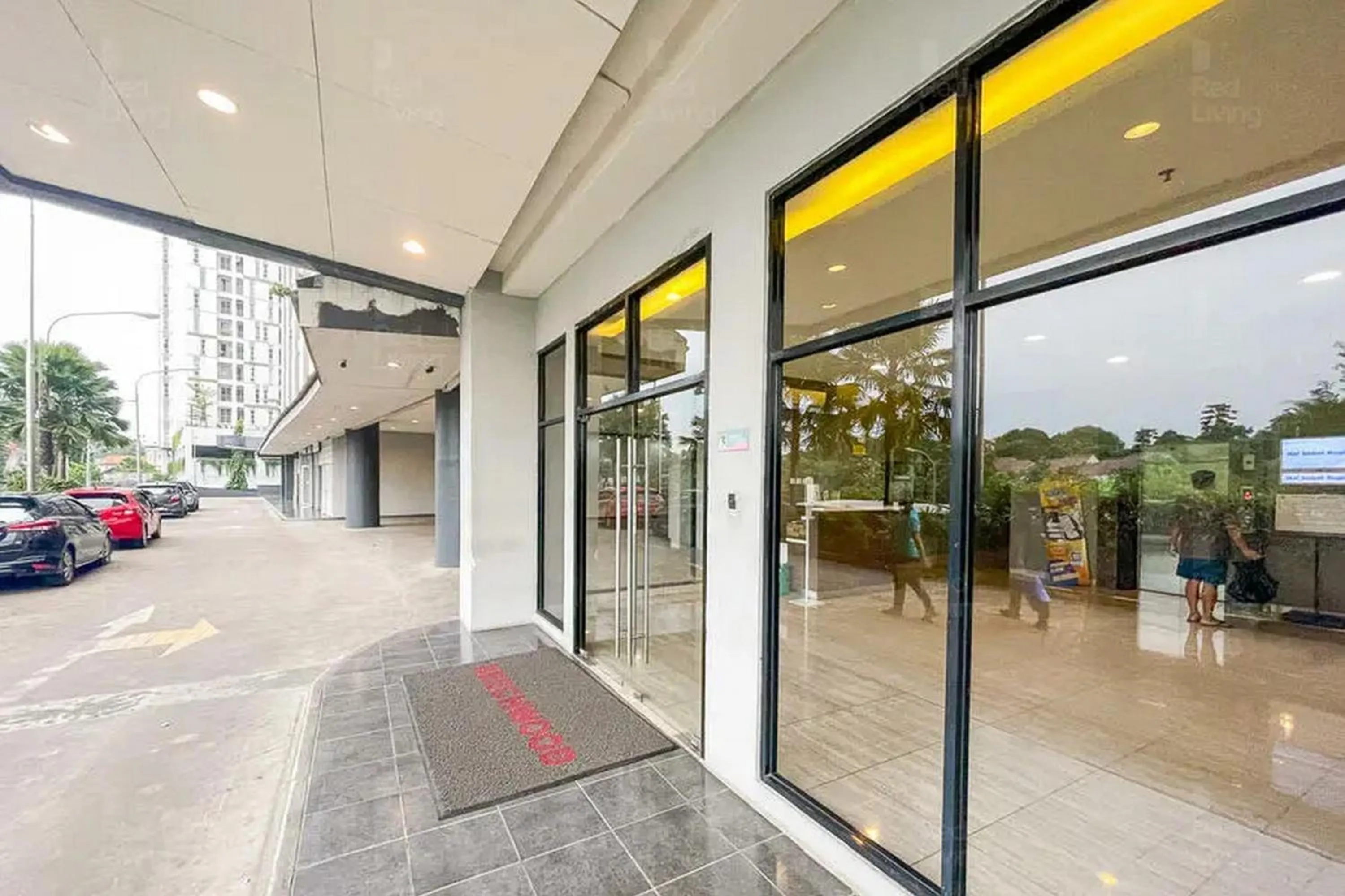 Property building in RedLiving Apartemen Serpong Green View - Sheena Property Tower B