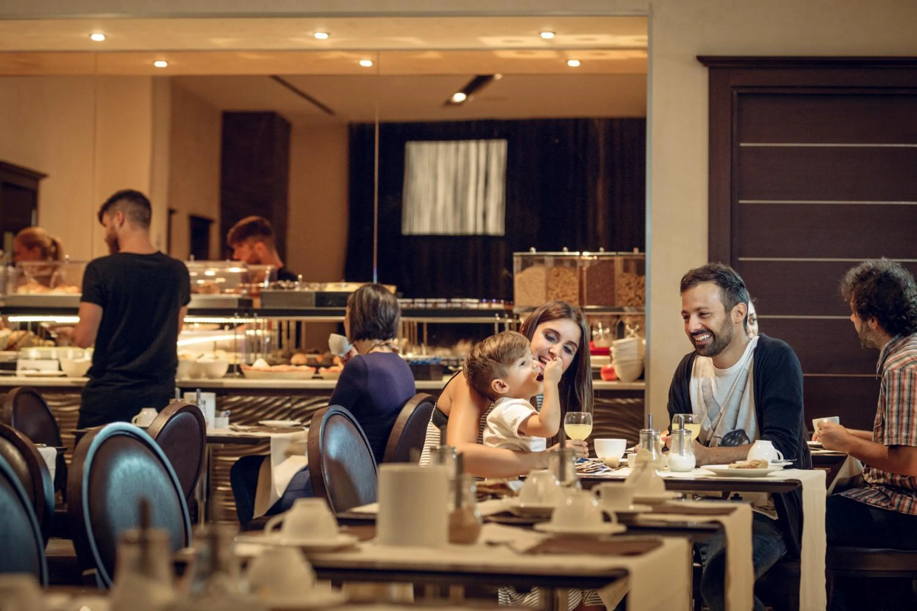 Buffet breakfast in Hotel Regina Margherita