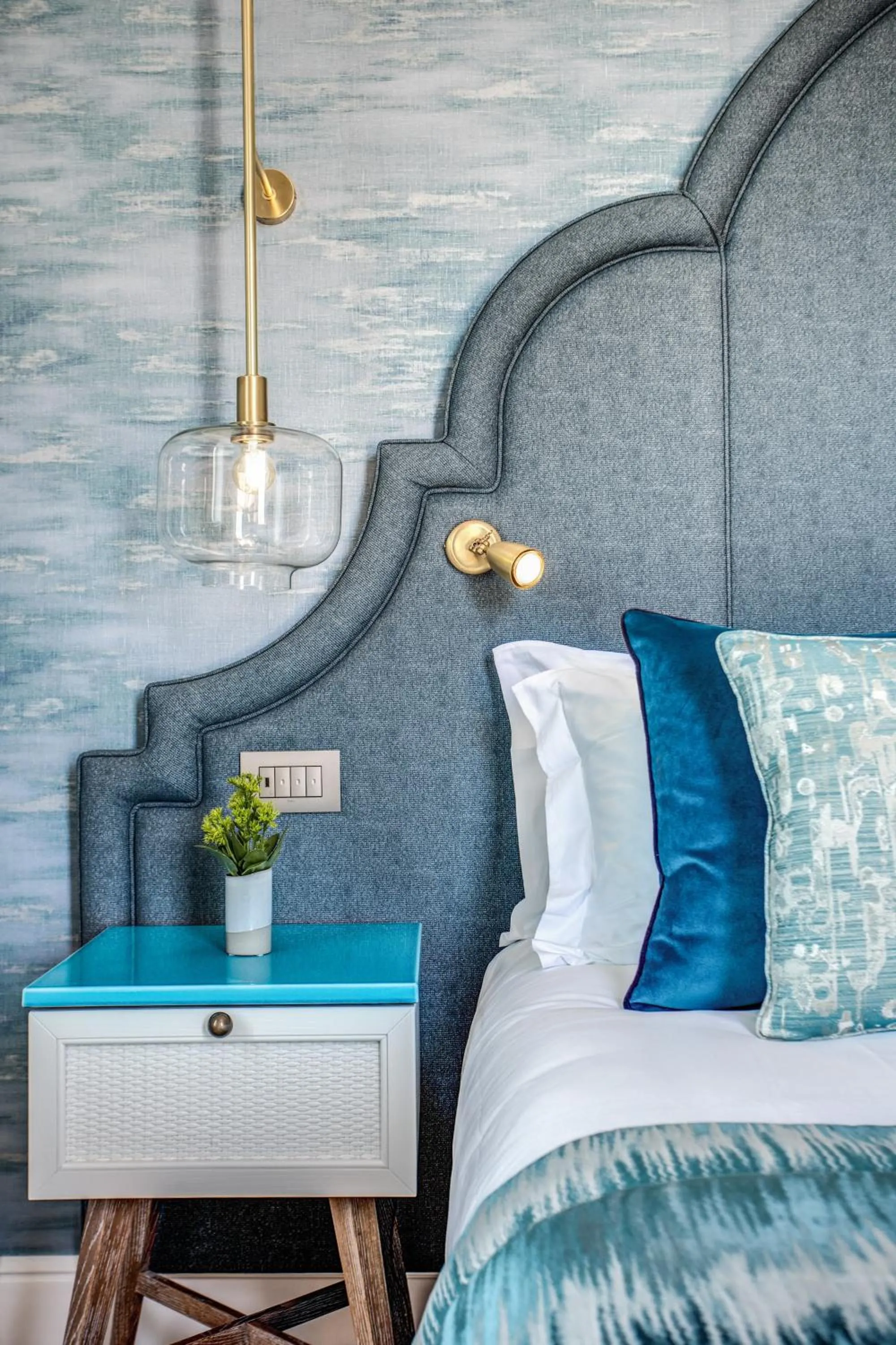 Bed in Hotel Mediterraneo Sorrento