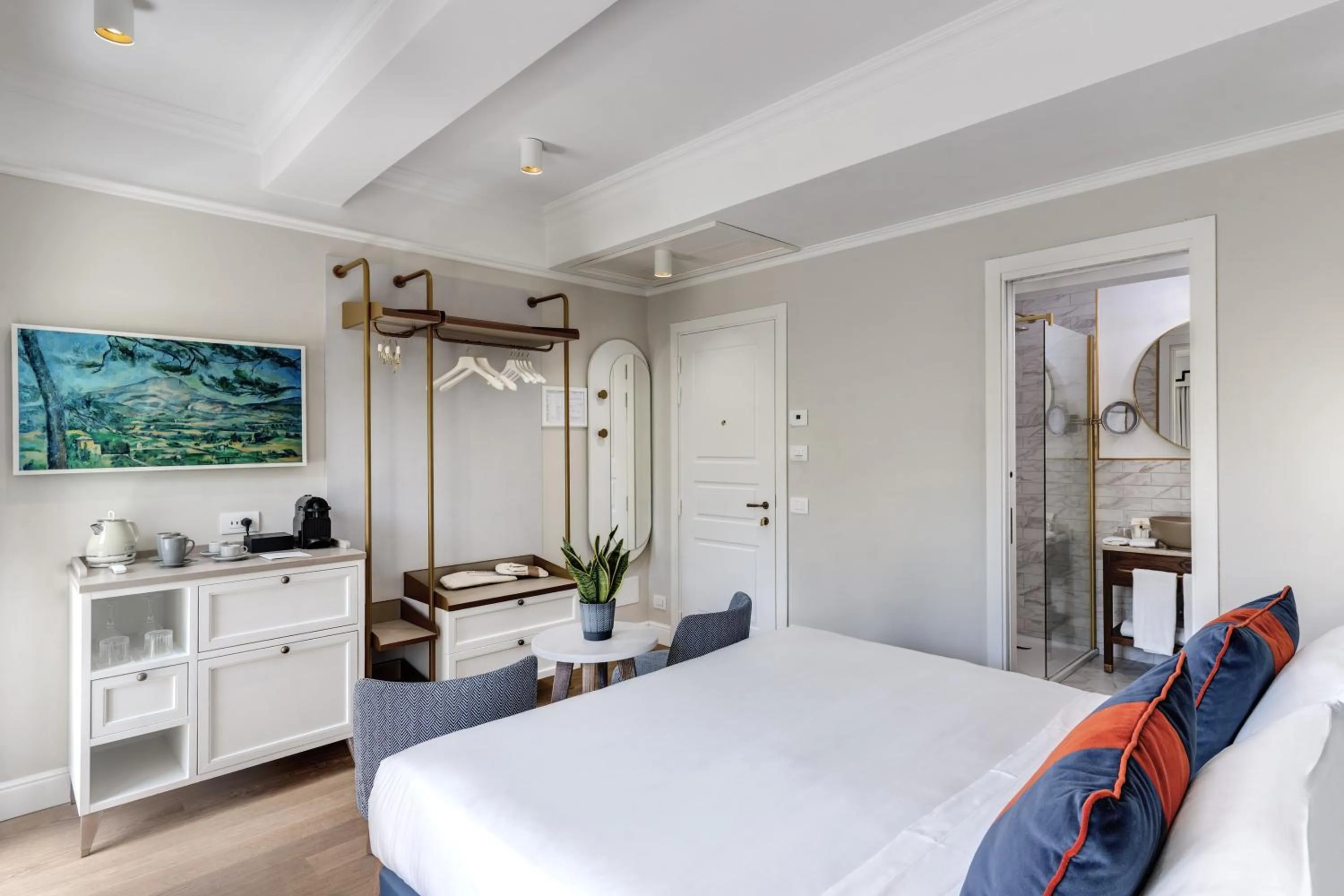 Photo of the whole room, Bed in Hotel Mediterraneo Sorrento