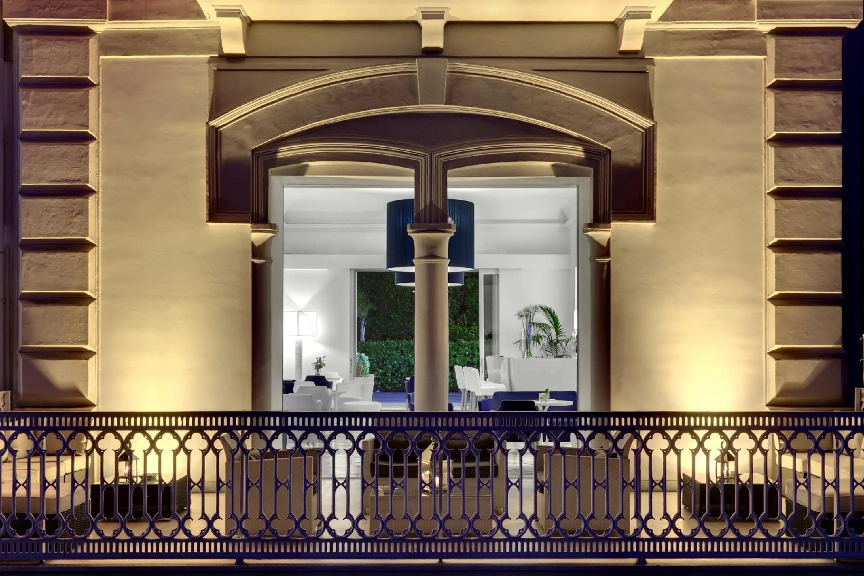 Facade/entrance in Hotel Mediterraneo Sorrento