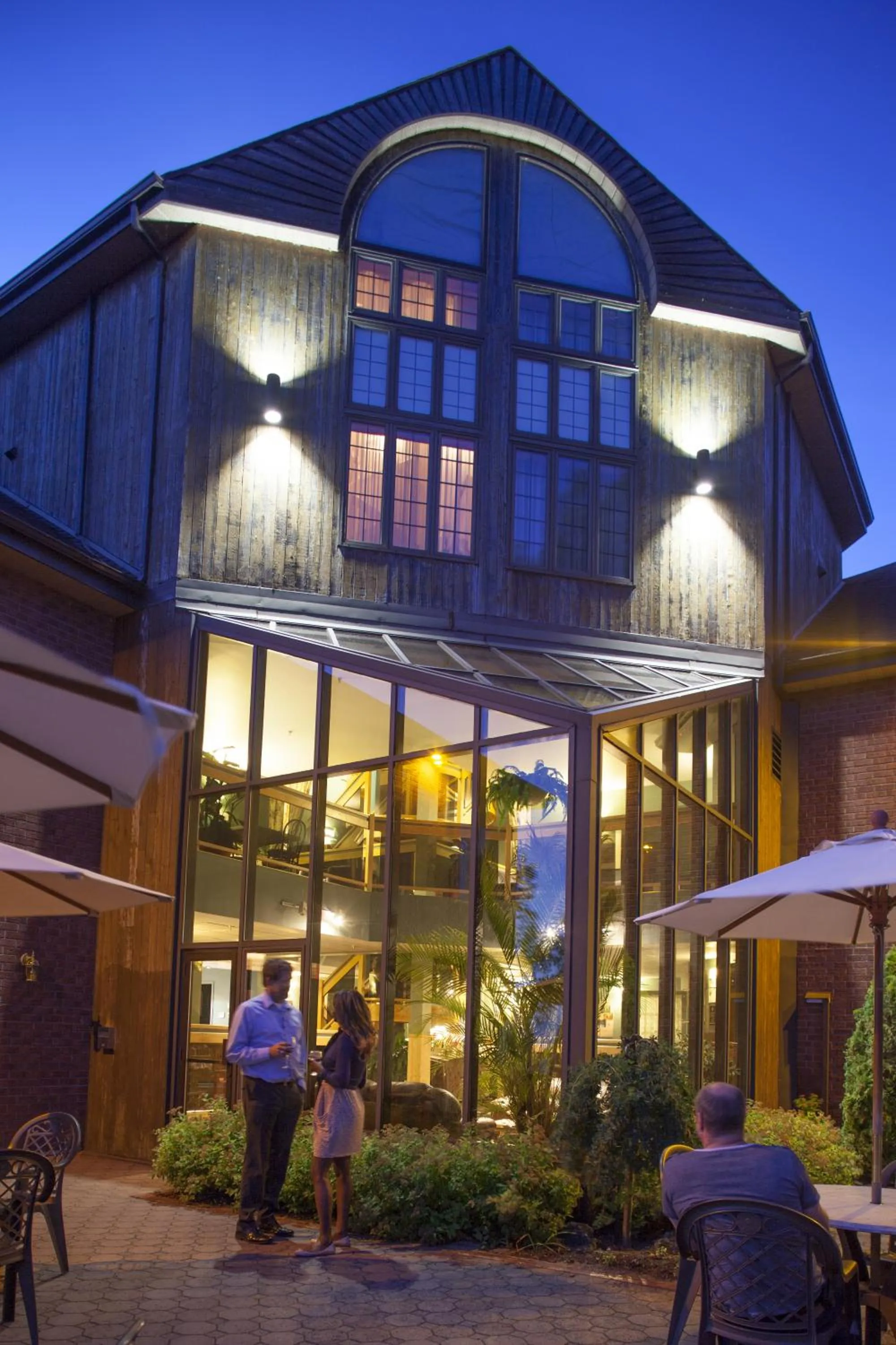 Facade/entrance in L'Auberge Du Lac St-Pierre