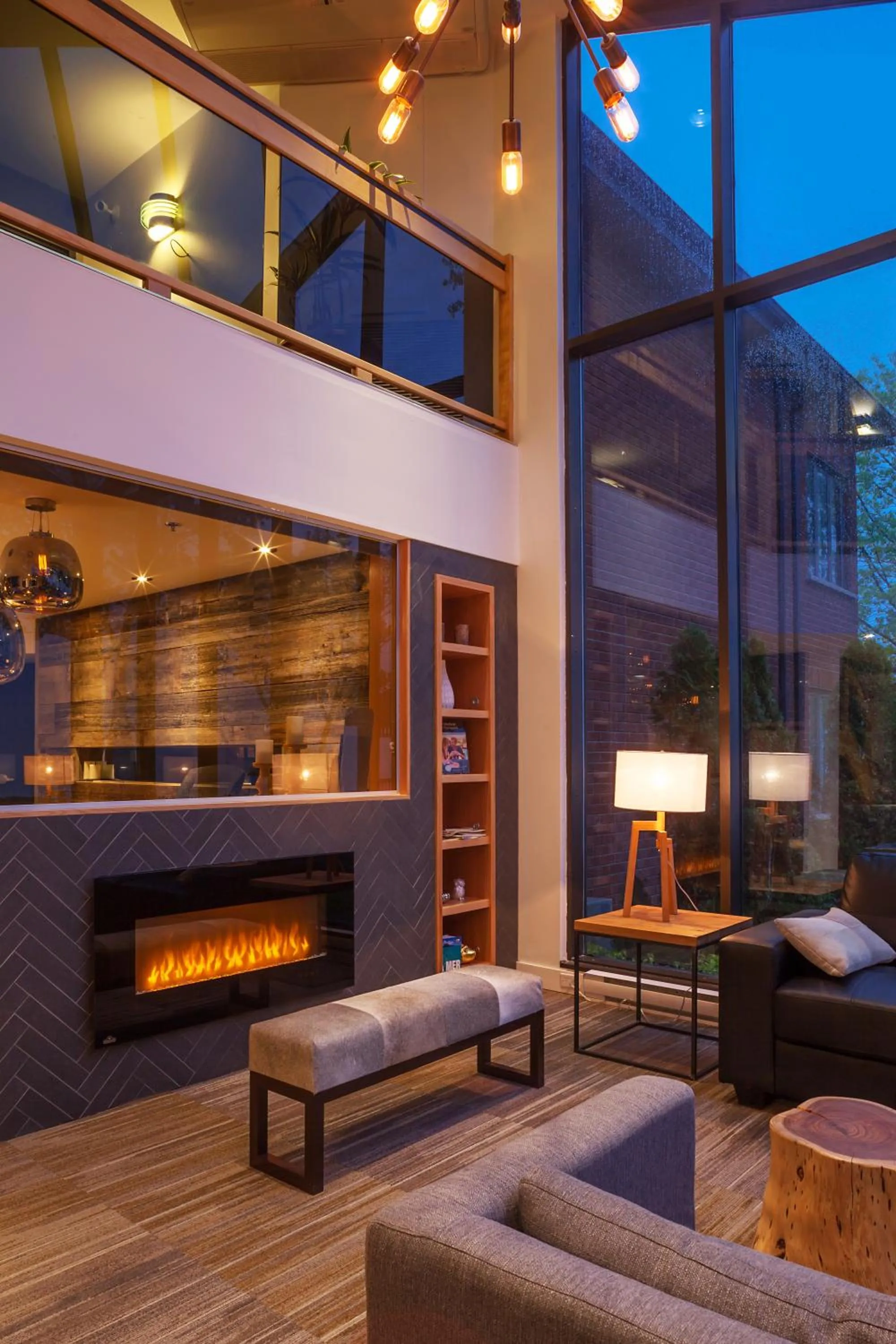 Lobby or reception in L'Auberge Du Lac St-Pierre