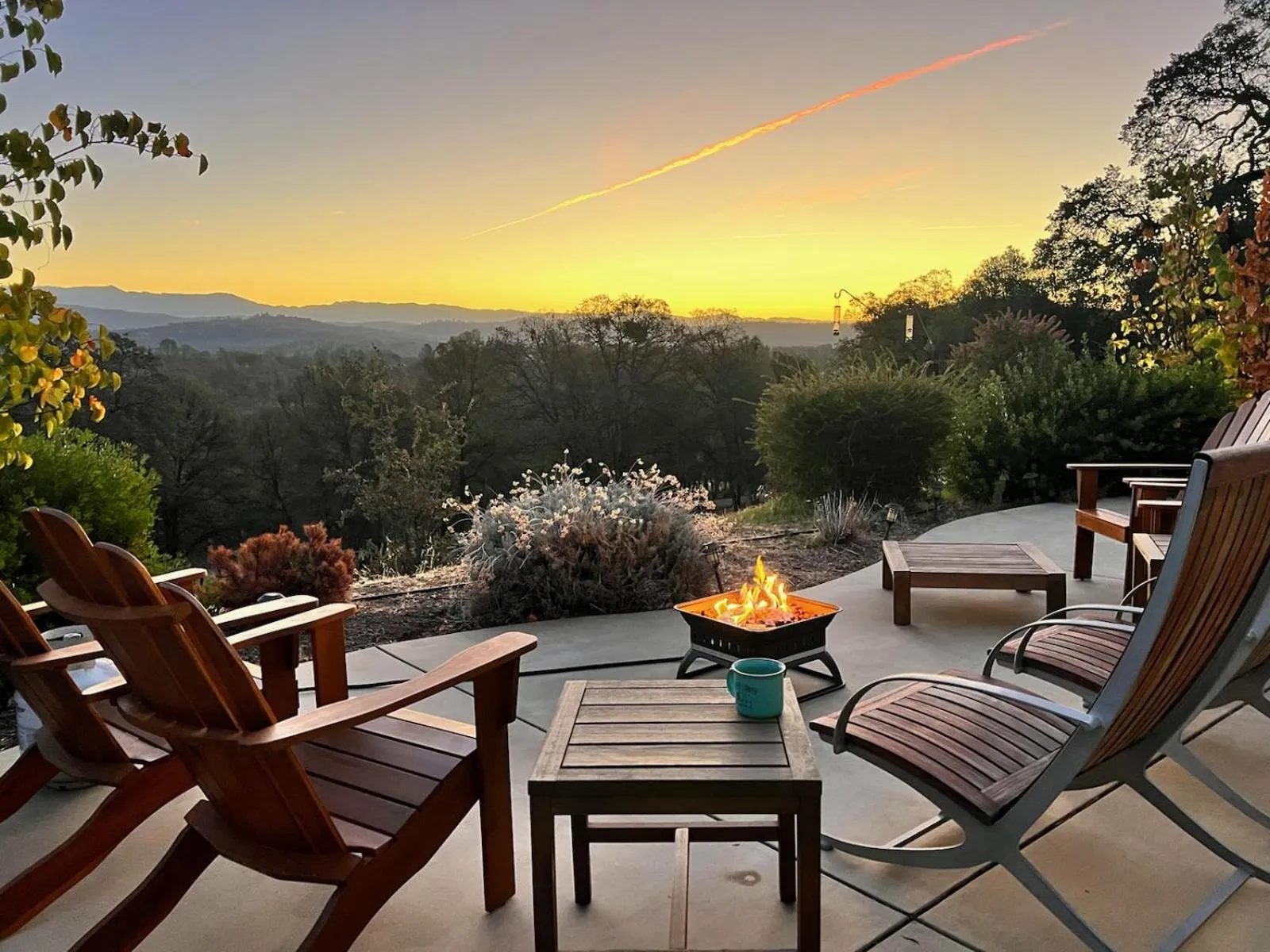 Patio in Sierra Ranch - A Yosemite Retreat