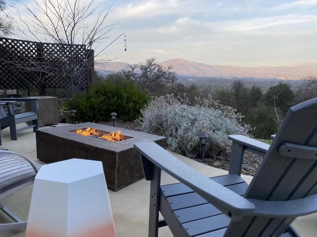 Patio in Sierra Ranch - A Yosemite Retreat