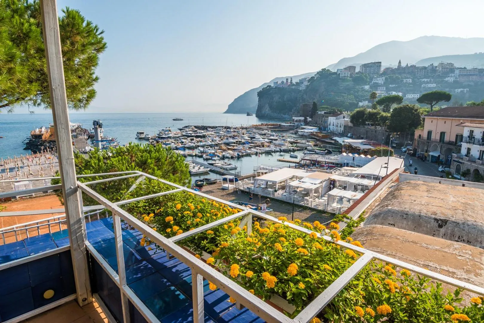 Breakfast in Hotel Le Axidie