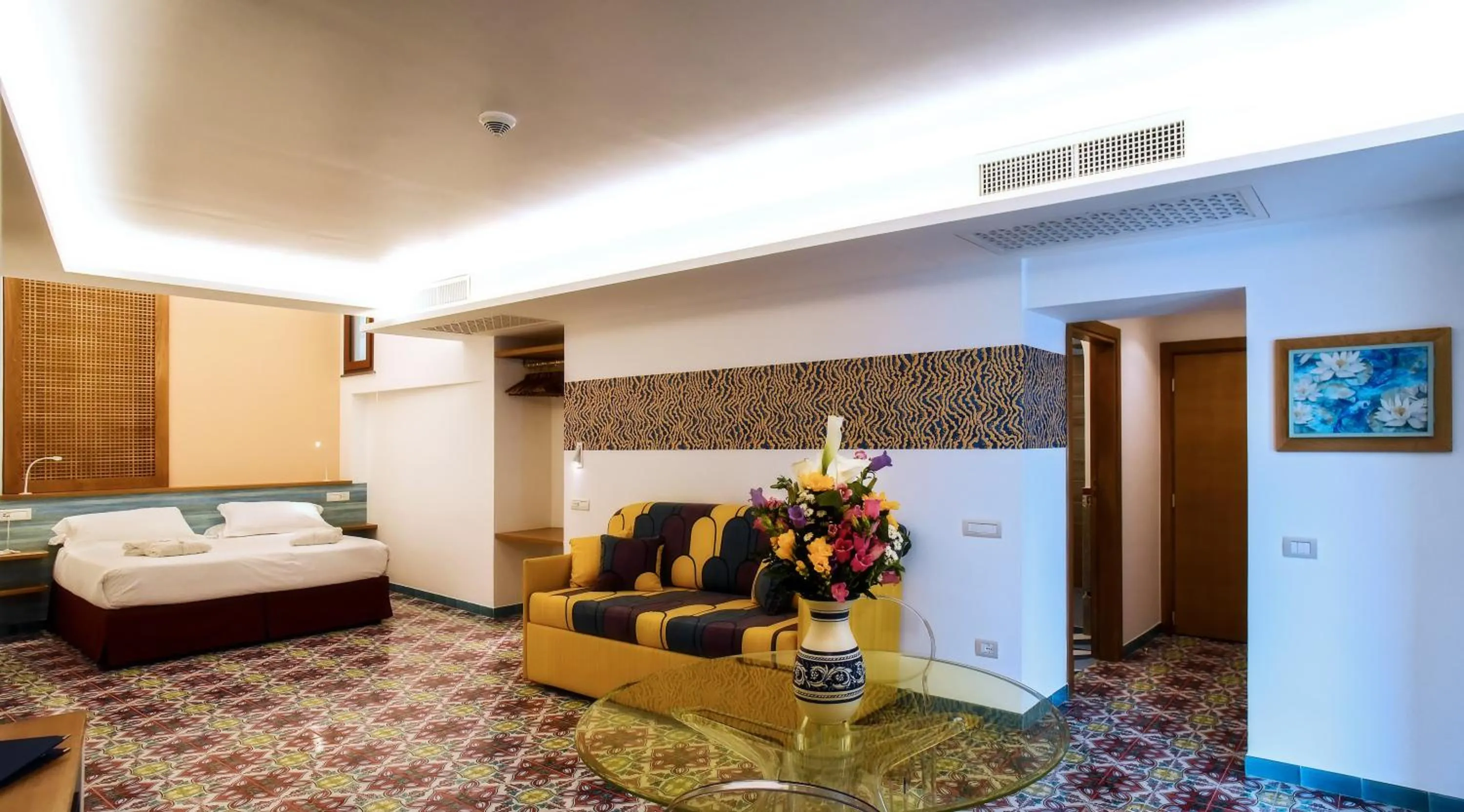 Photo of the whole room, Bed in Ravello Art Hotel Marmorata