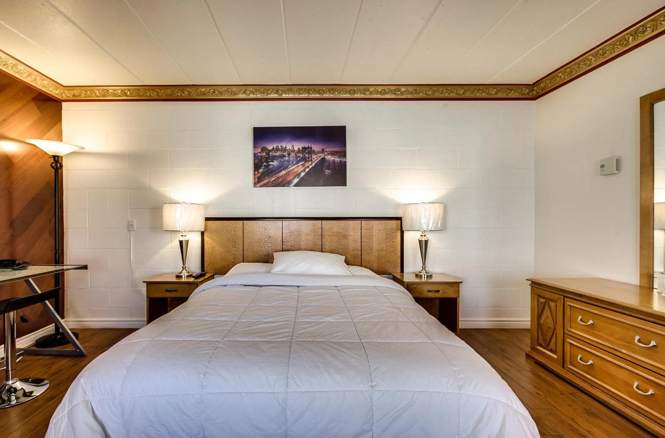 Bed in Motel Bellefeuille