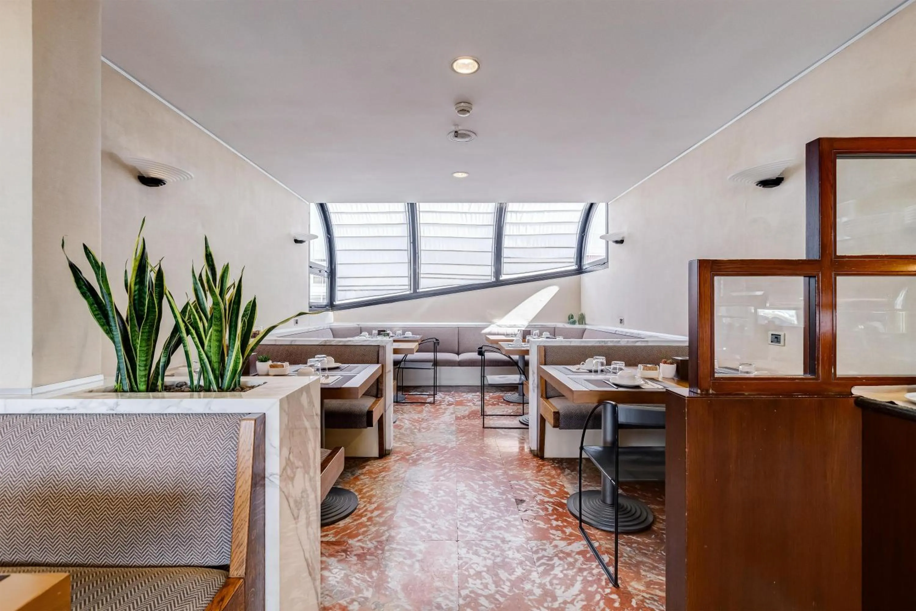 Restaurant/places to eat in Best Western Hotel Piccadilly