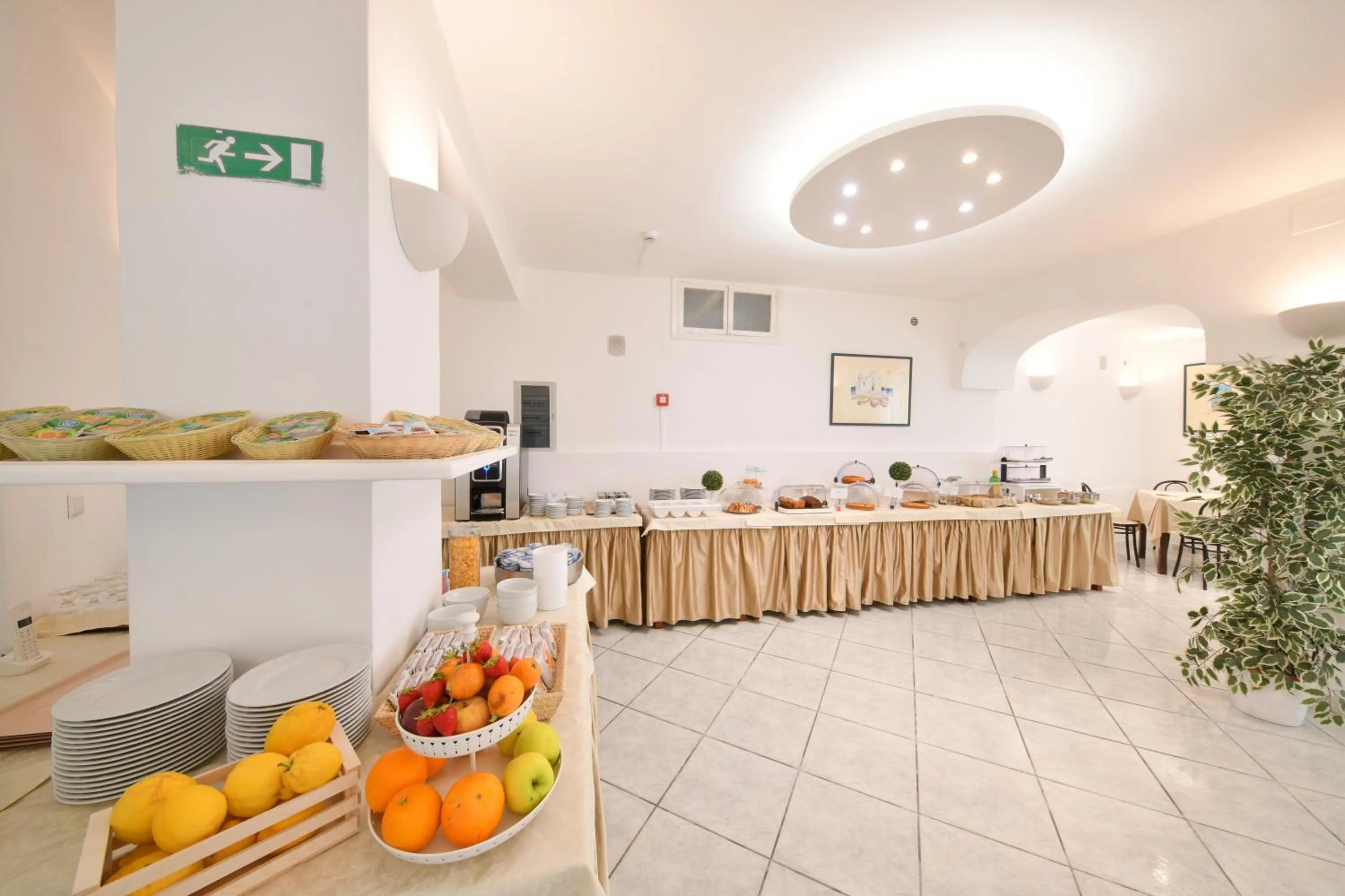 Buffet breakfast in Hotel Noris