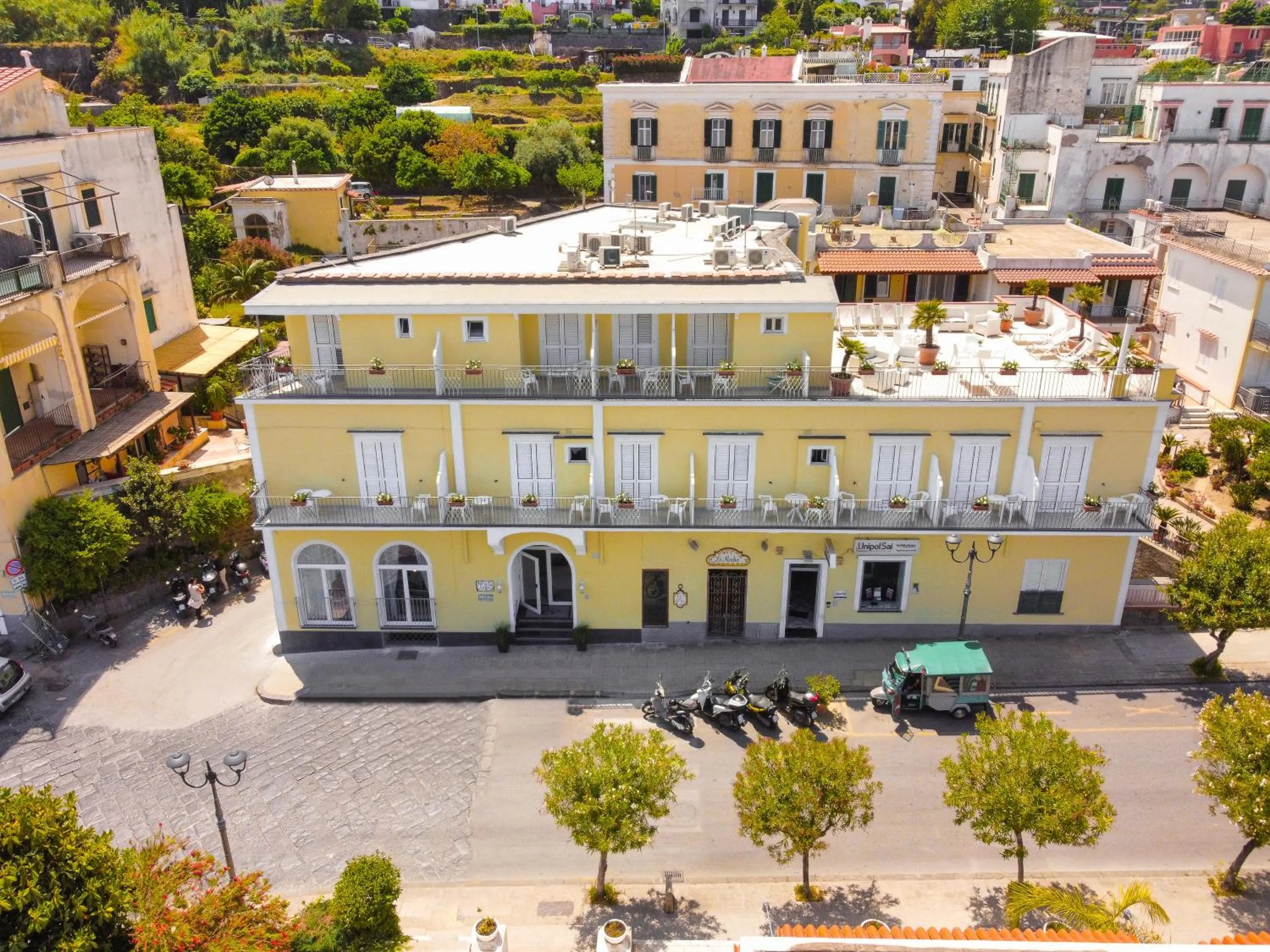 Facade/entrance in Hotel Noris