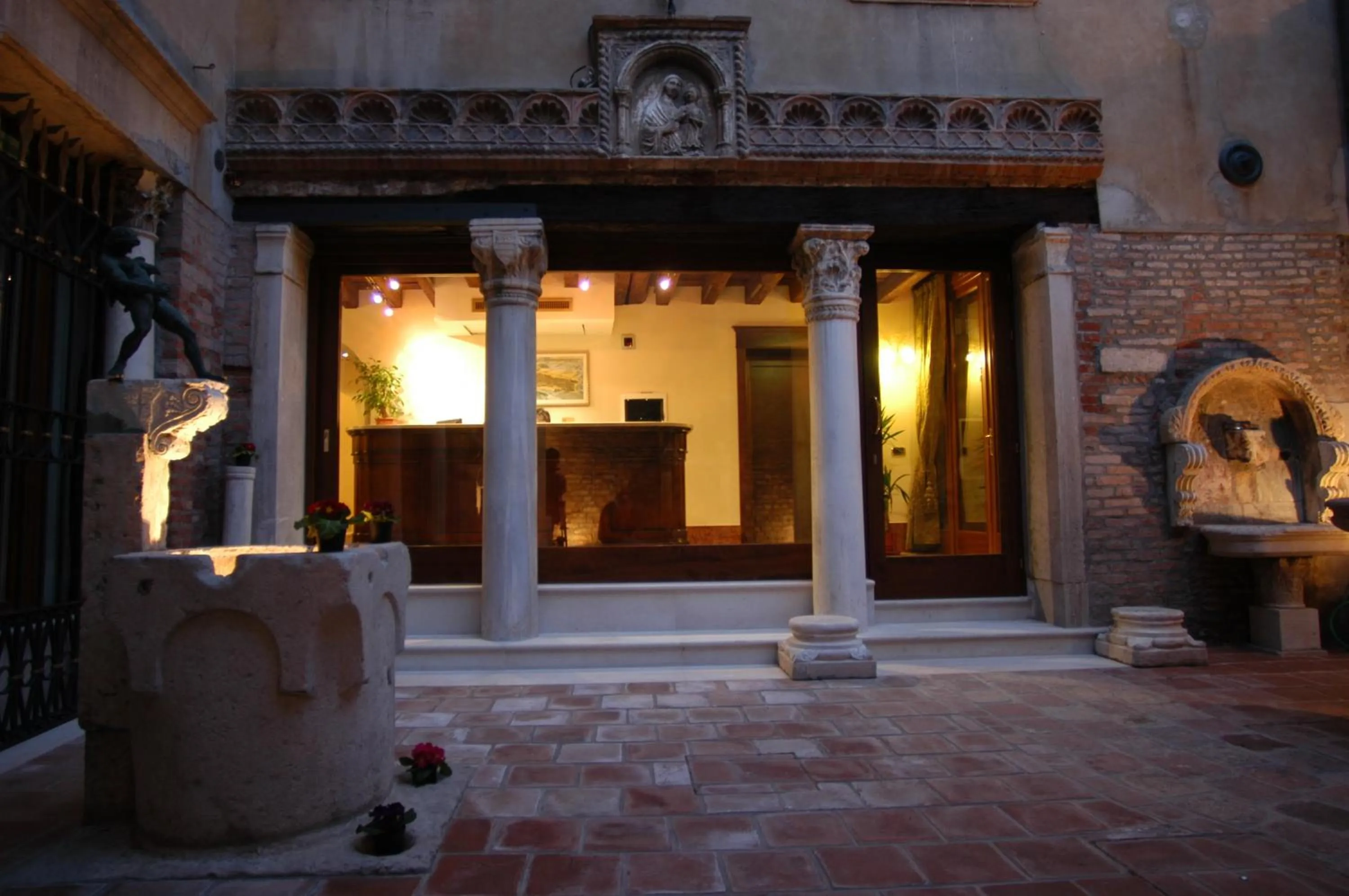 Lobby or reception in Hotel Al Ponte Mocenigo