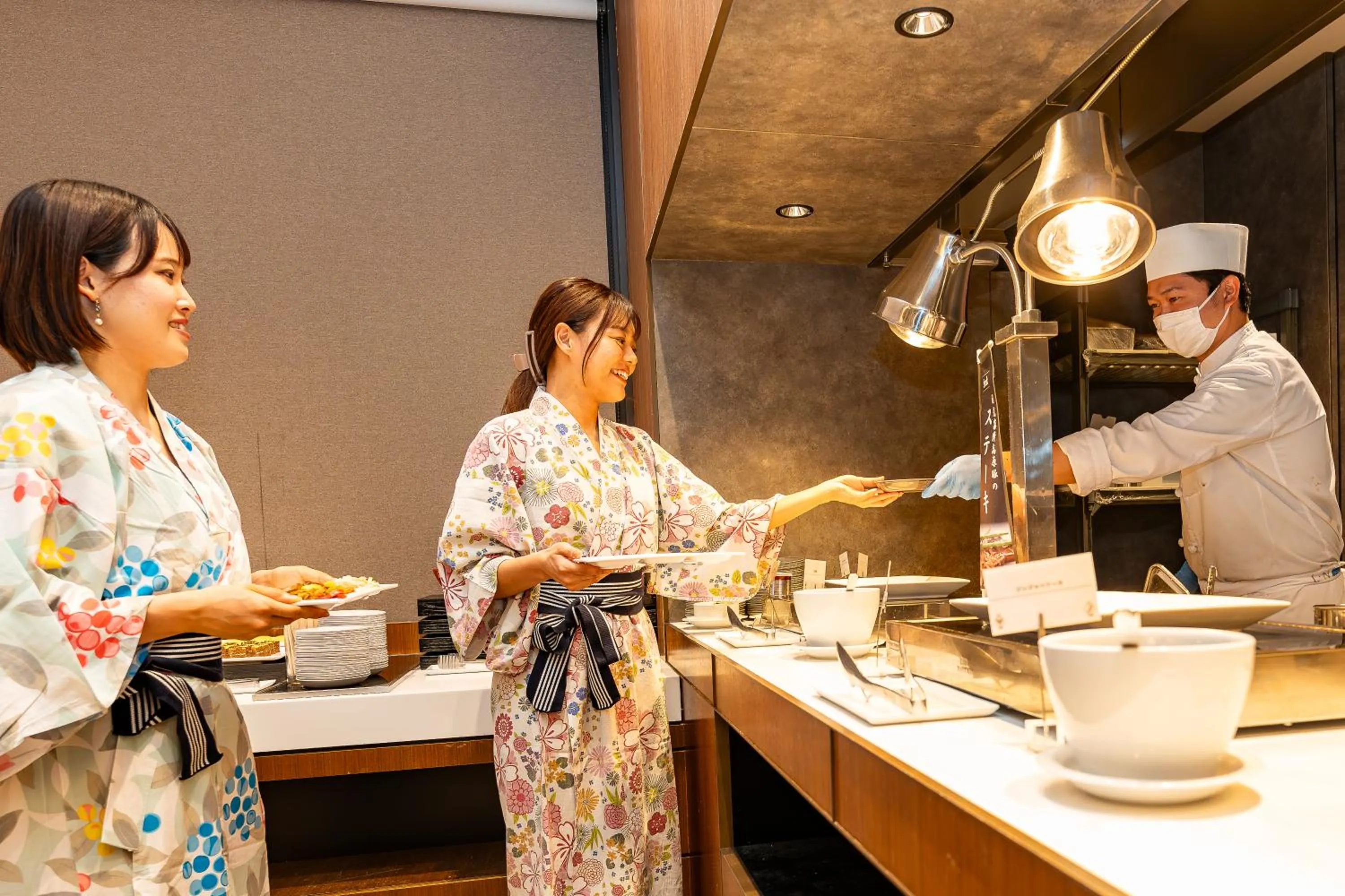 Restaurant/places to eat in KAMENOI HOTEL Okunikko