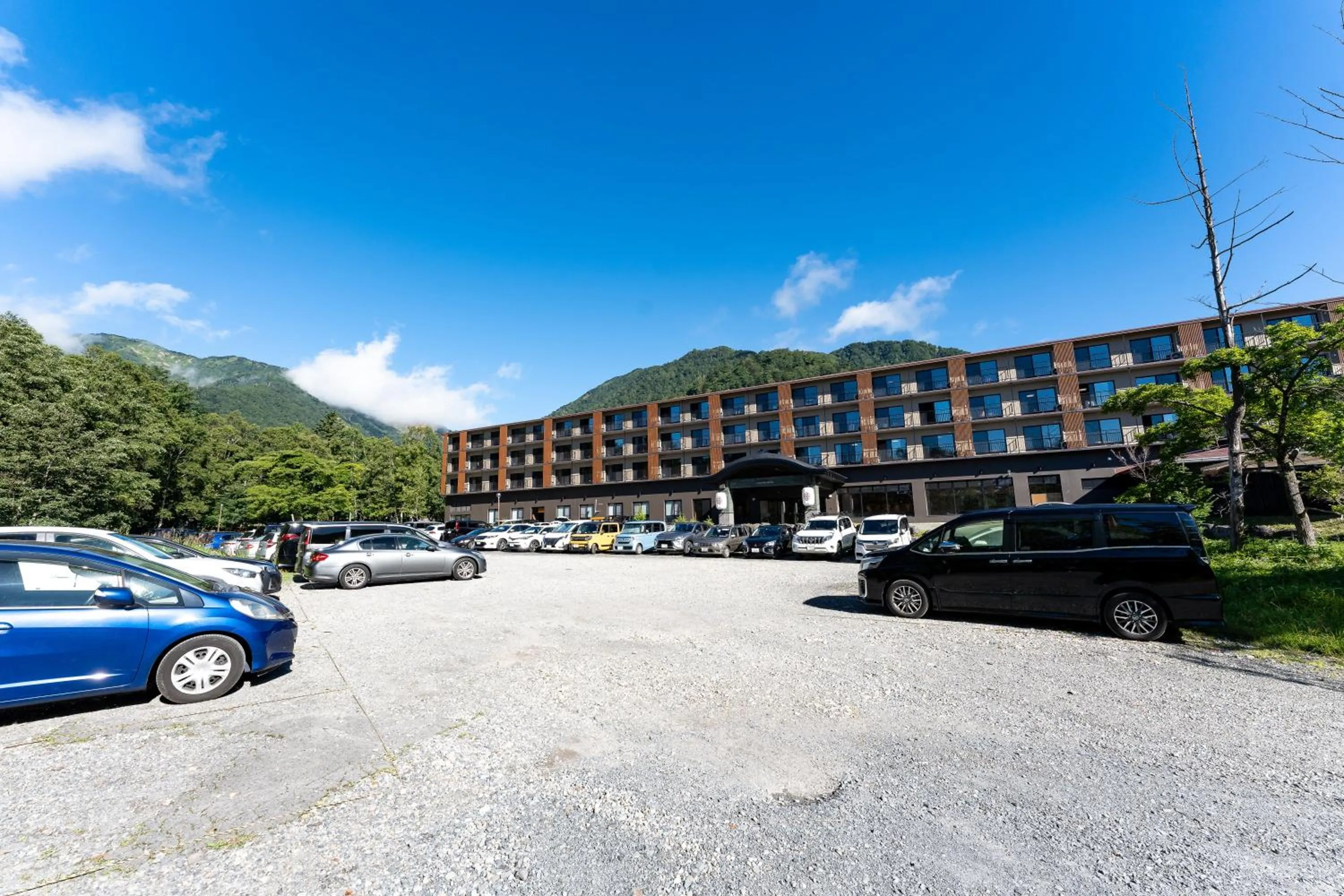 Parking in KAMENOI HOTEL Okunikko