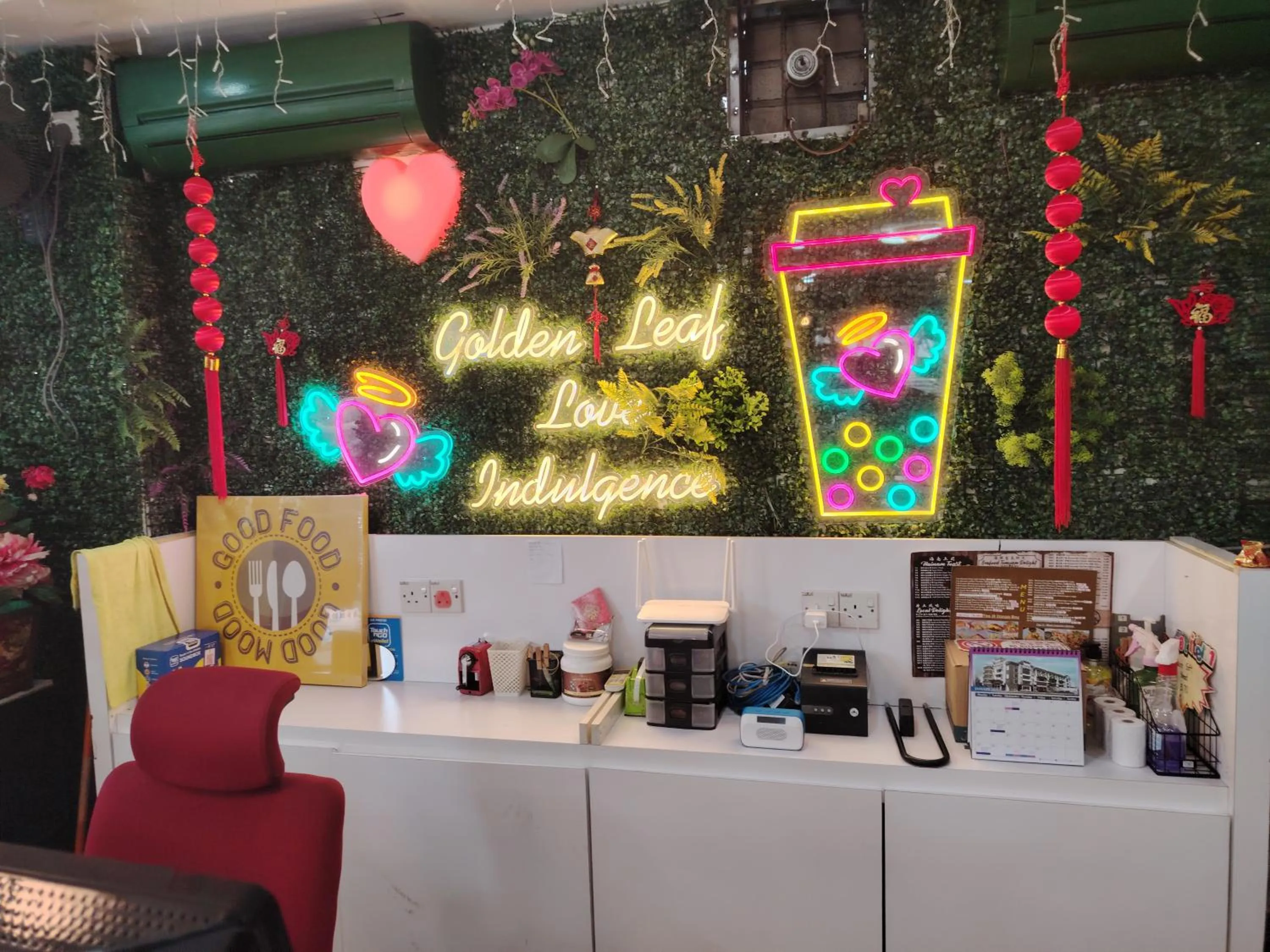 Golden Leaf Hotel Danga Bay