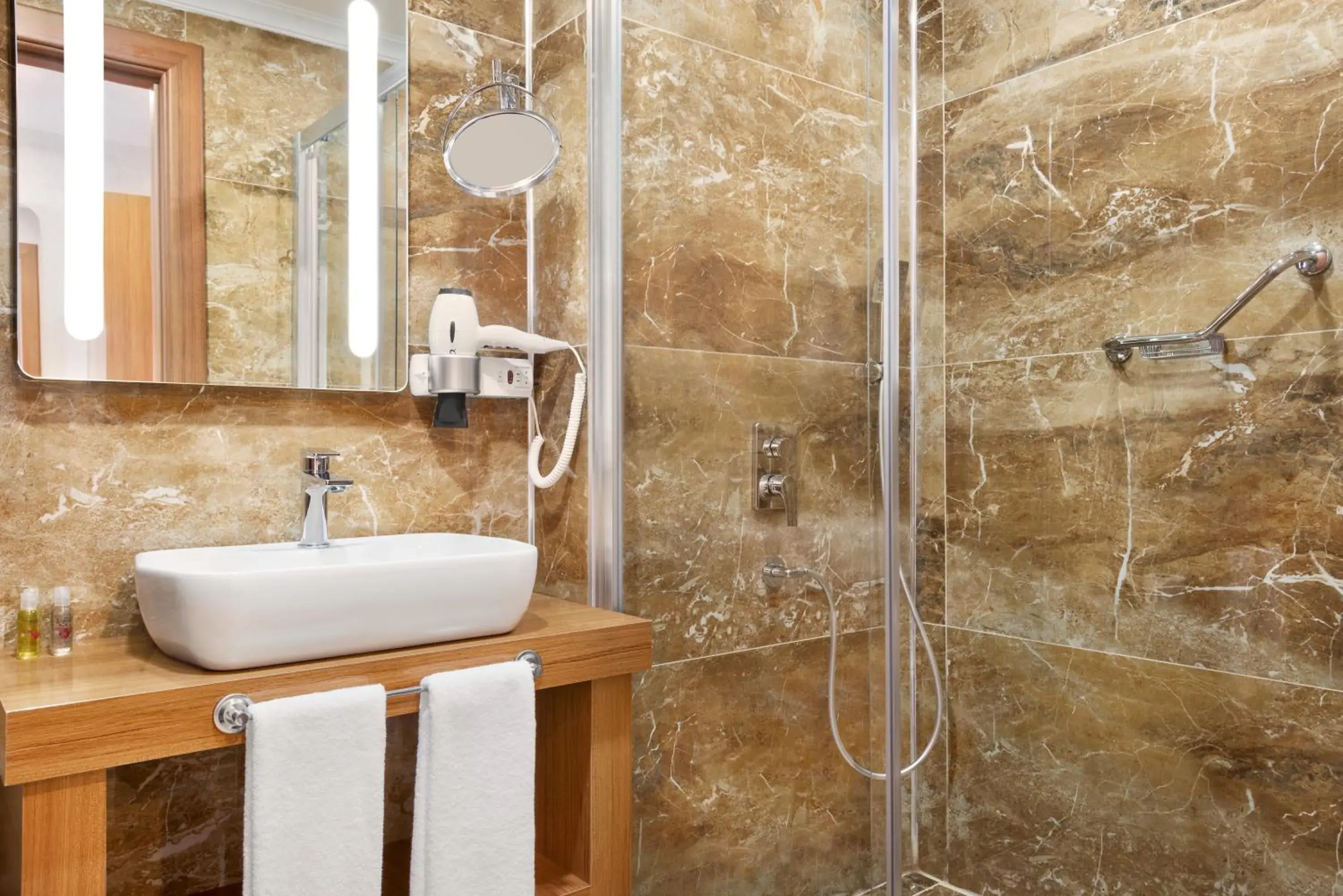 Standard Triple Room in Ramada By Wyndham Elbistan Standard Triple Room in Ramada By Wyndham Elbistan