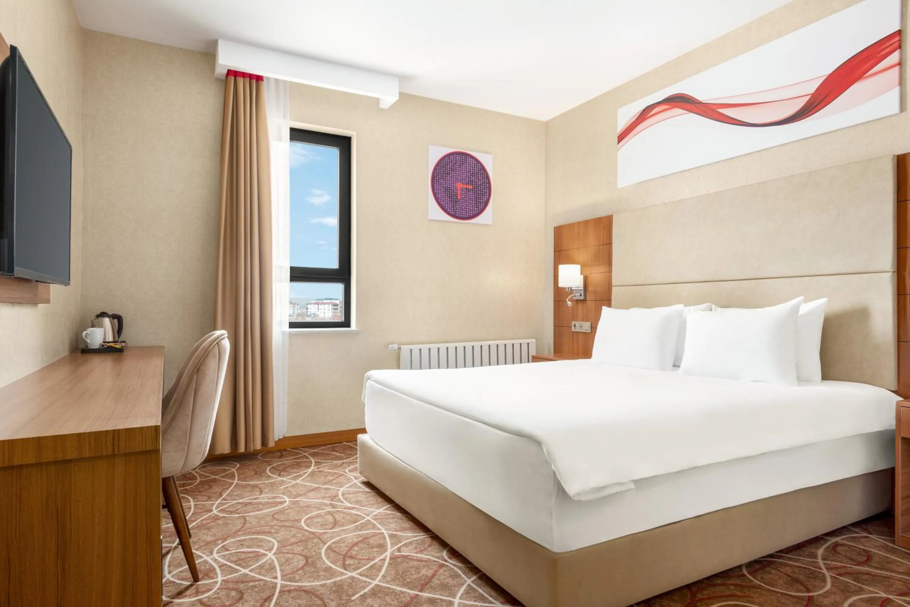 Photo of the whole room, Bed in Ramada By Wyndham Elbistan