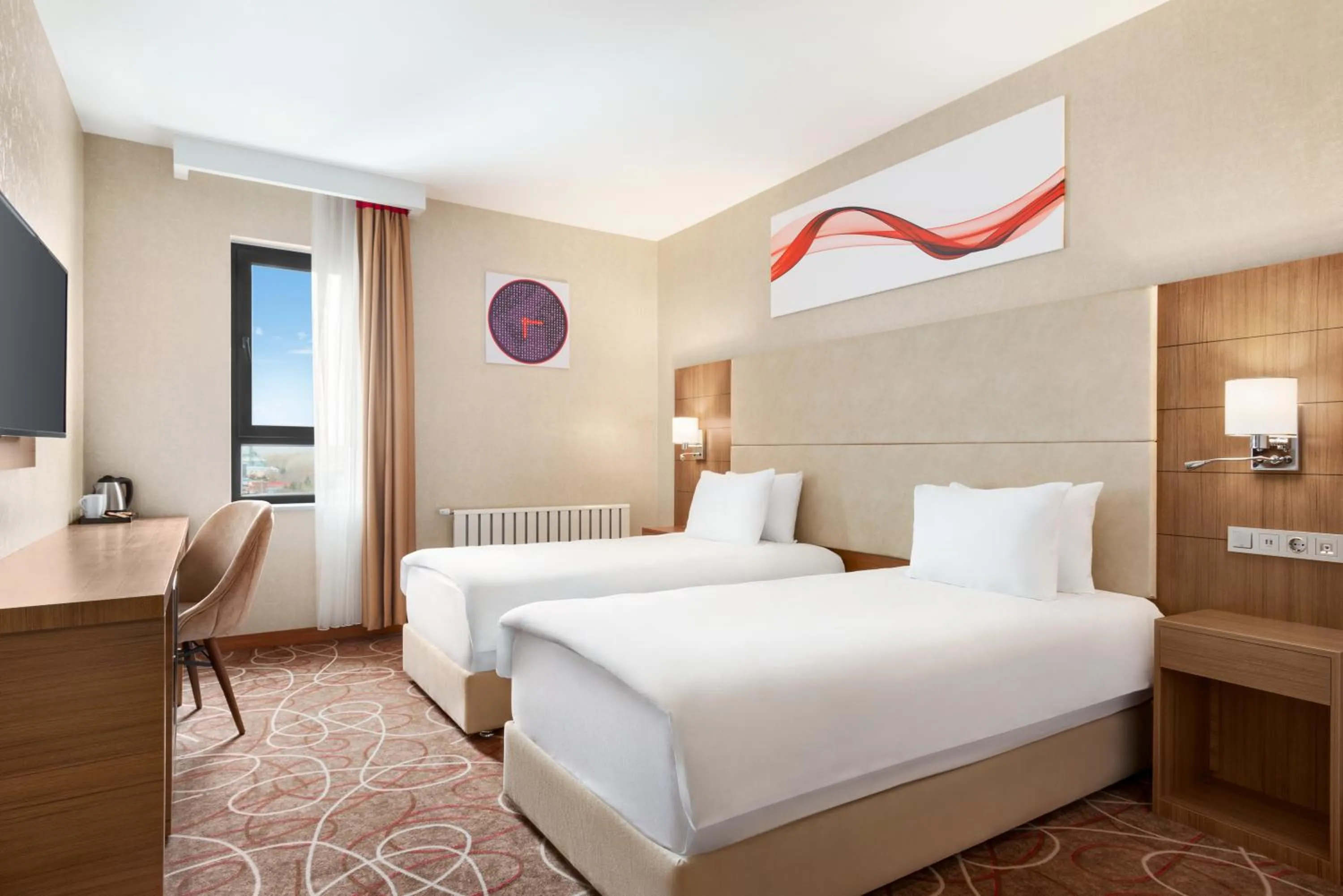 Photo of the whole room, Bed in Ramada By Wyndham Elbistan