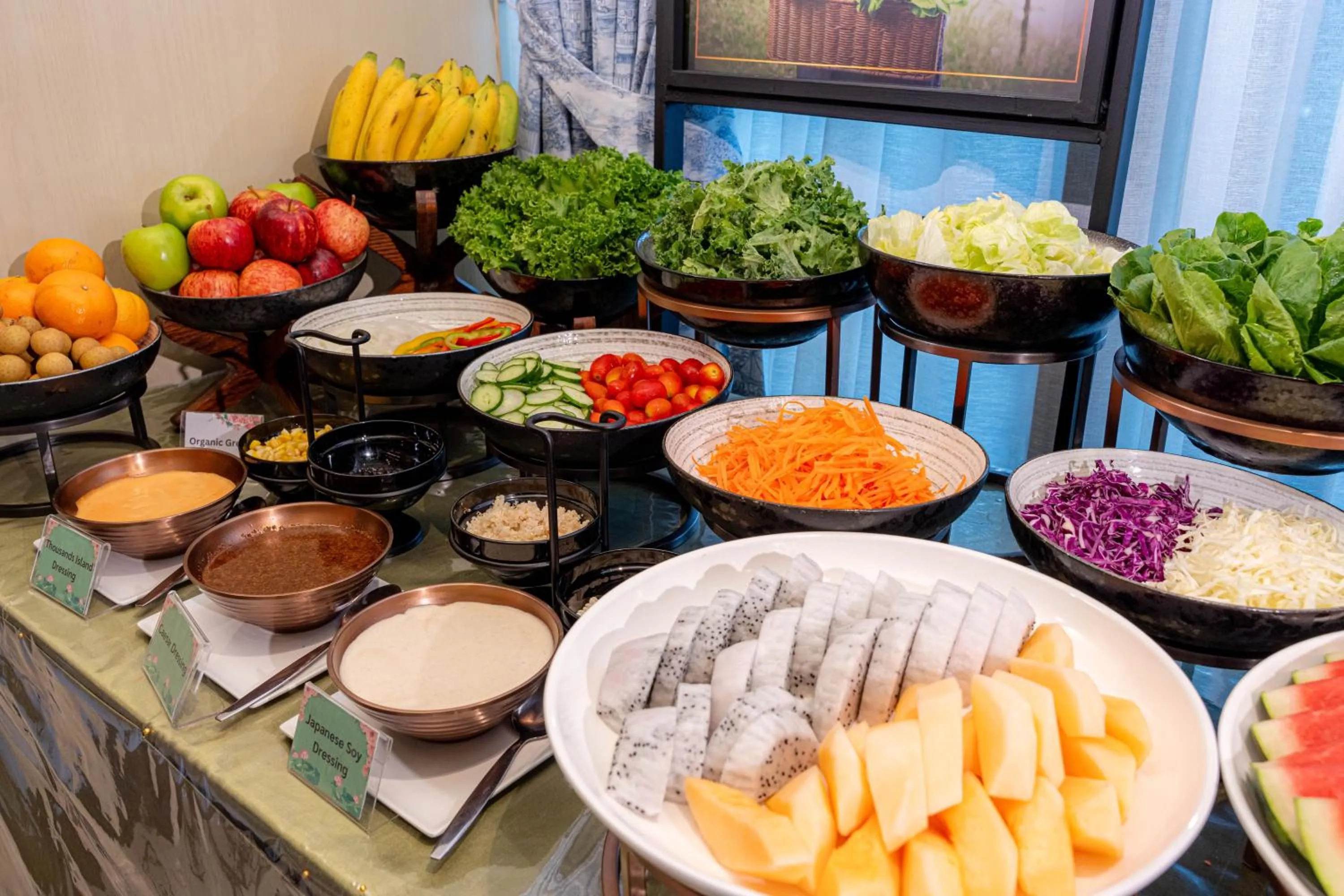 Restaurant/places to eat in Wyndham Bangkok Queen Convention Centre