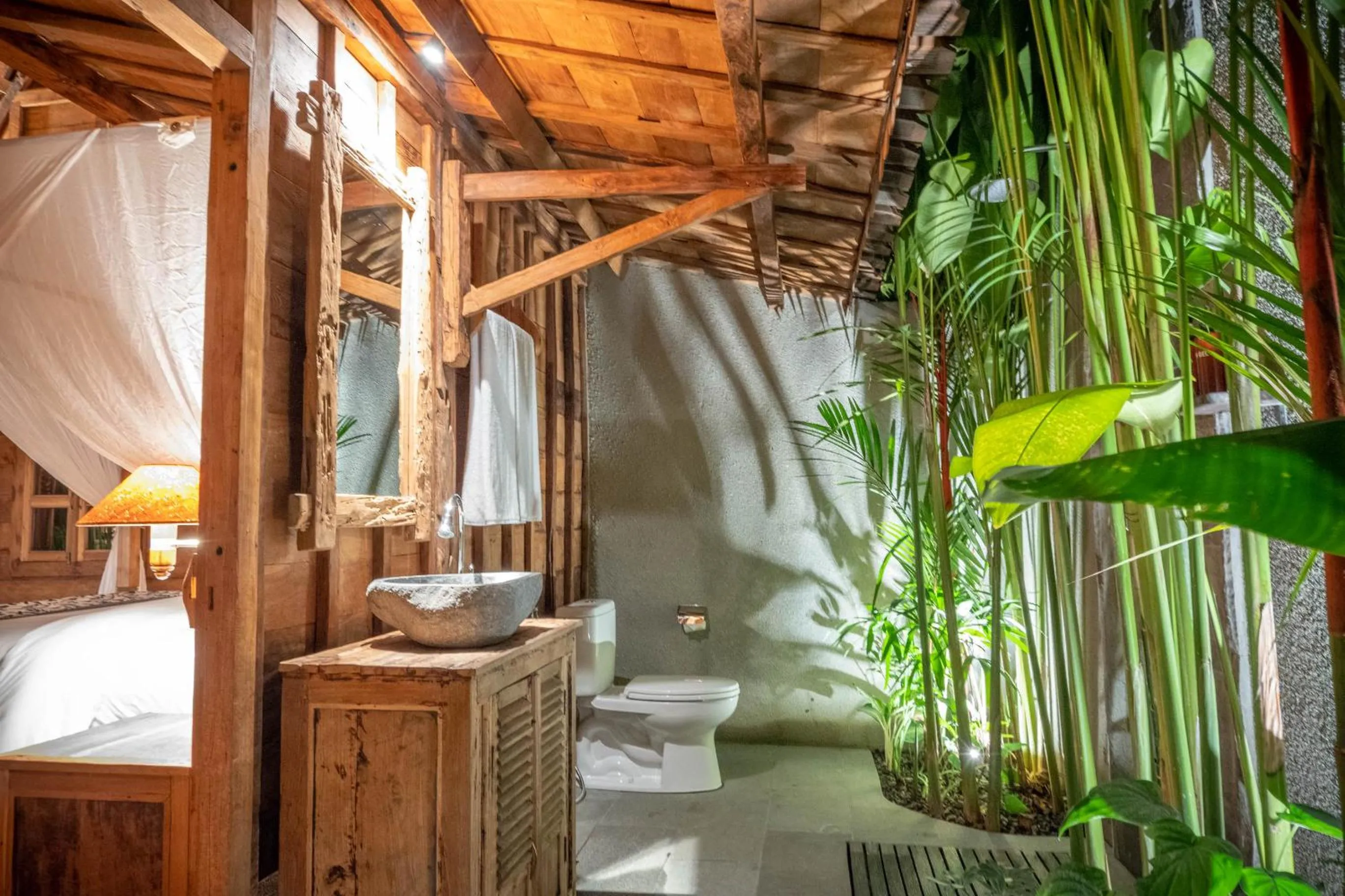 Open Air Bath in Bajalo Cottage Canggu - Adults only