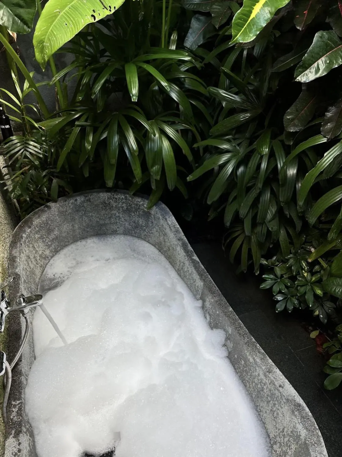 Bath in Bajalo Cottage Canggu - Adults only