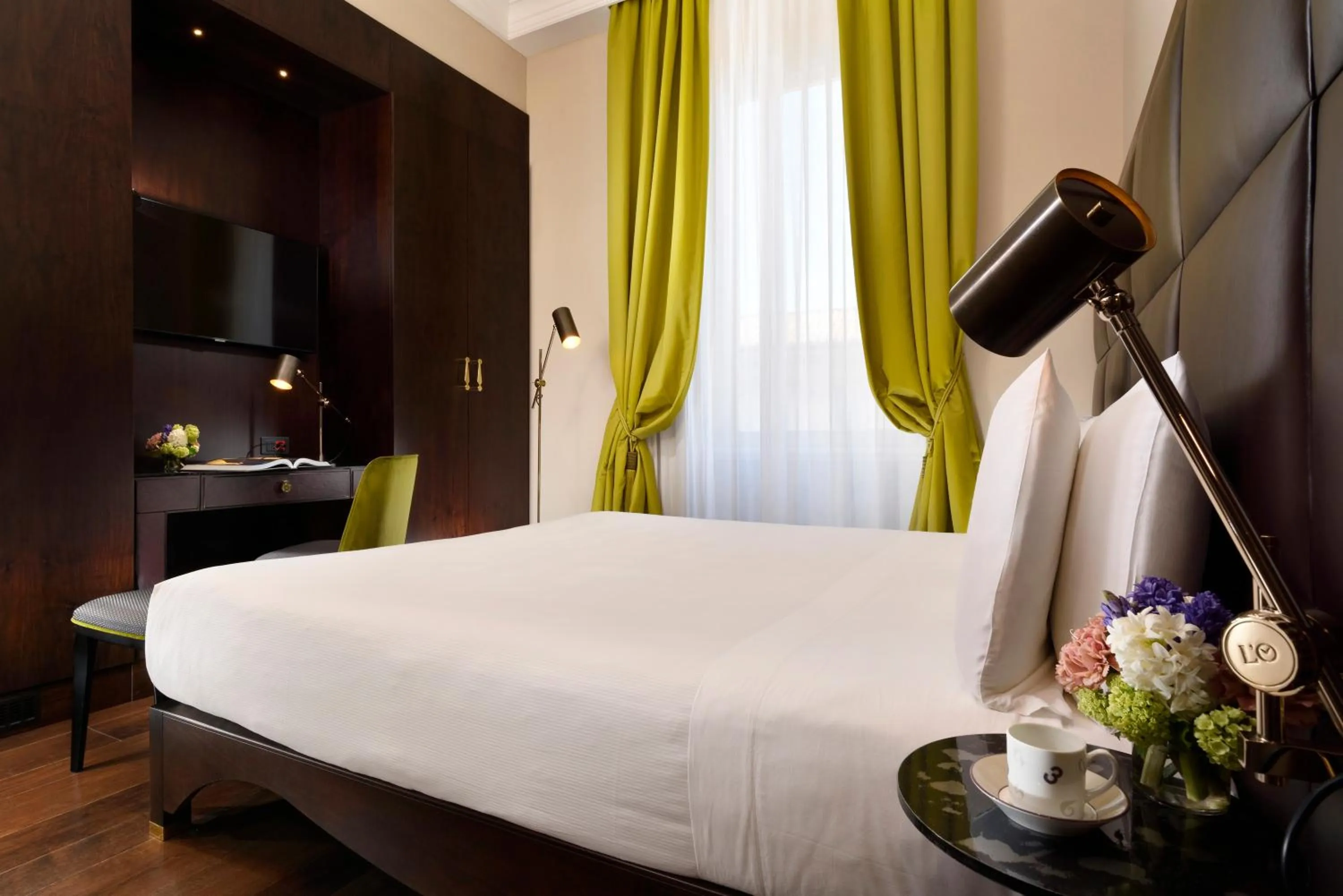 Bed in Hotel L'Orologio Roma - WTB Hotels